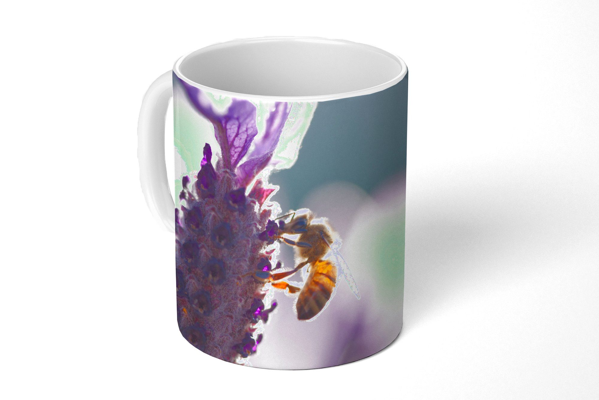 MuchoWow Tasse Nahaufnahme von Lavendel vor einem bunten Hintergrund, Keramik, Kaffeetassen, Teetasse, Becher, Teetasse, Geschenk