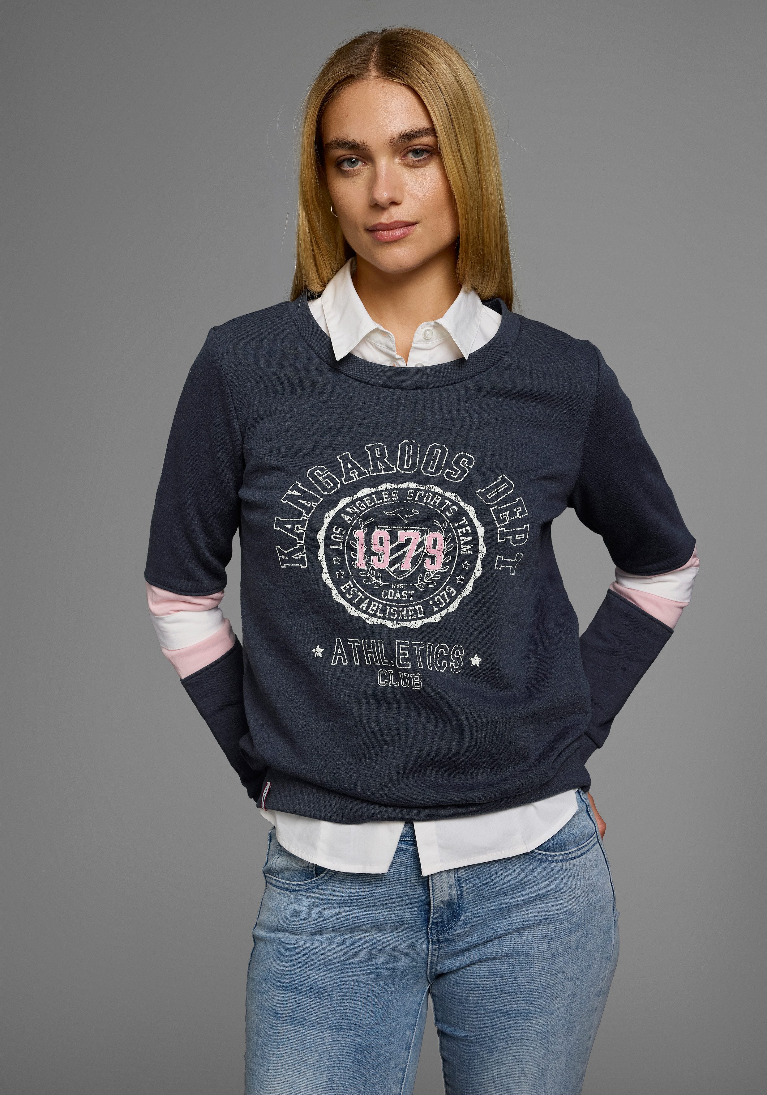KangaROOS Sweatshirt Langarm, figurumschmeichelnde Passform, bedruckte Opti günstig online kaufen