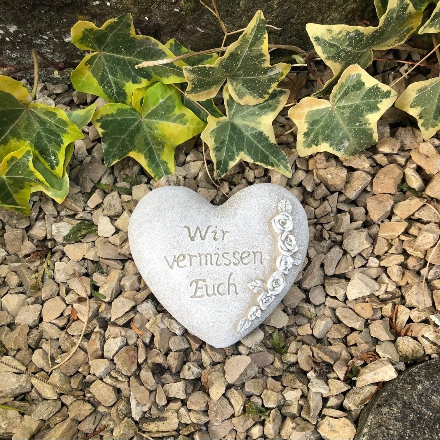 10cm Gedenkstein Grabherz Gartenfigur Radami vermissen "Wir Euch"