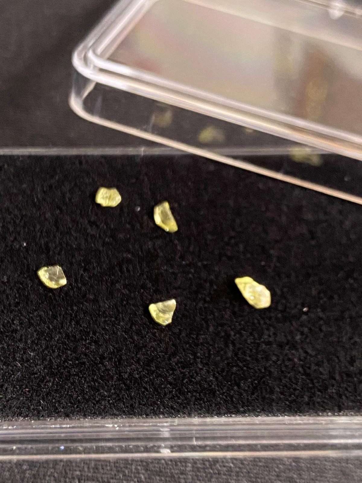 Eden Stone Edelstein Meteorit Jepara Edelstein-Set Unikat geborgenem Meteorit Mineralien, (1-St)