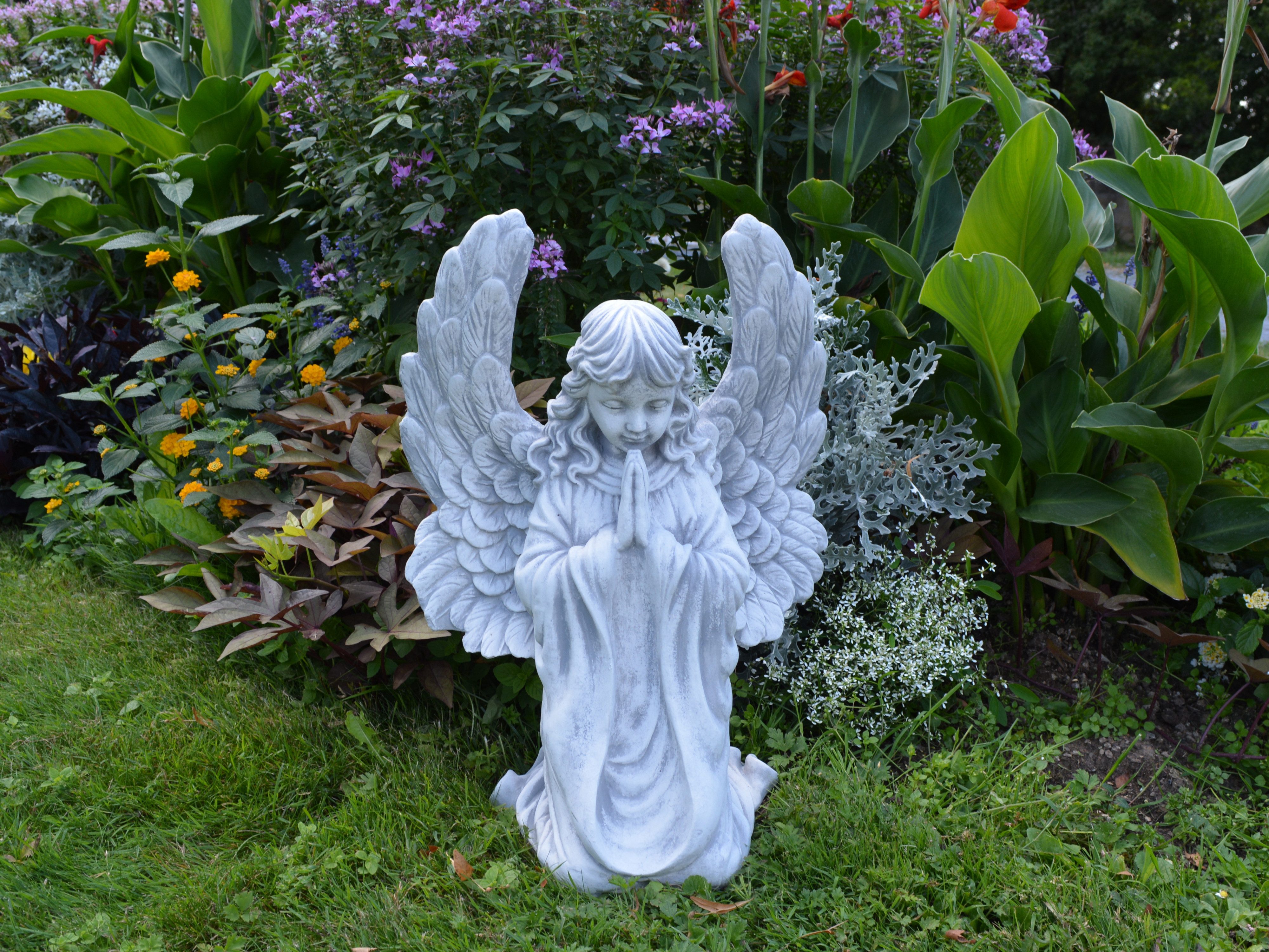 gartendekoparadies.de Gartenfigur Engel Statue mit Flügel Grabengel, Steinfigur, H. 54 cm, 20 kg, Frostsicher