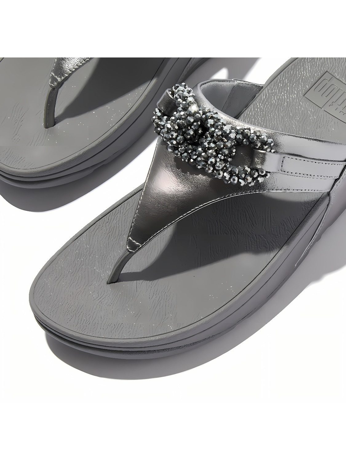 Fitflop Lulu Beaded-Chain Leather Toe-Post Sandals Sandale