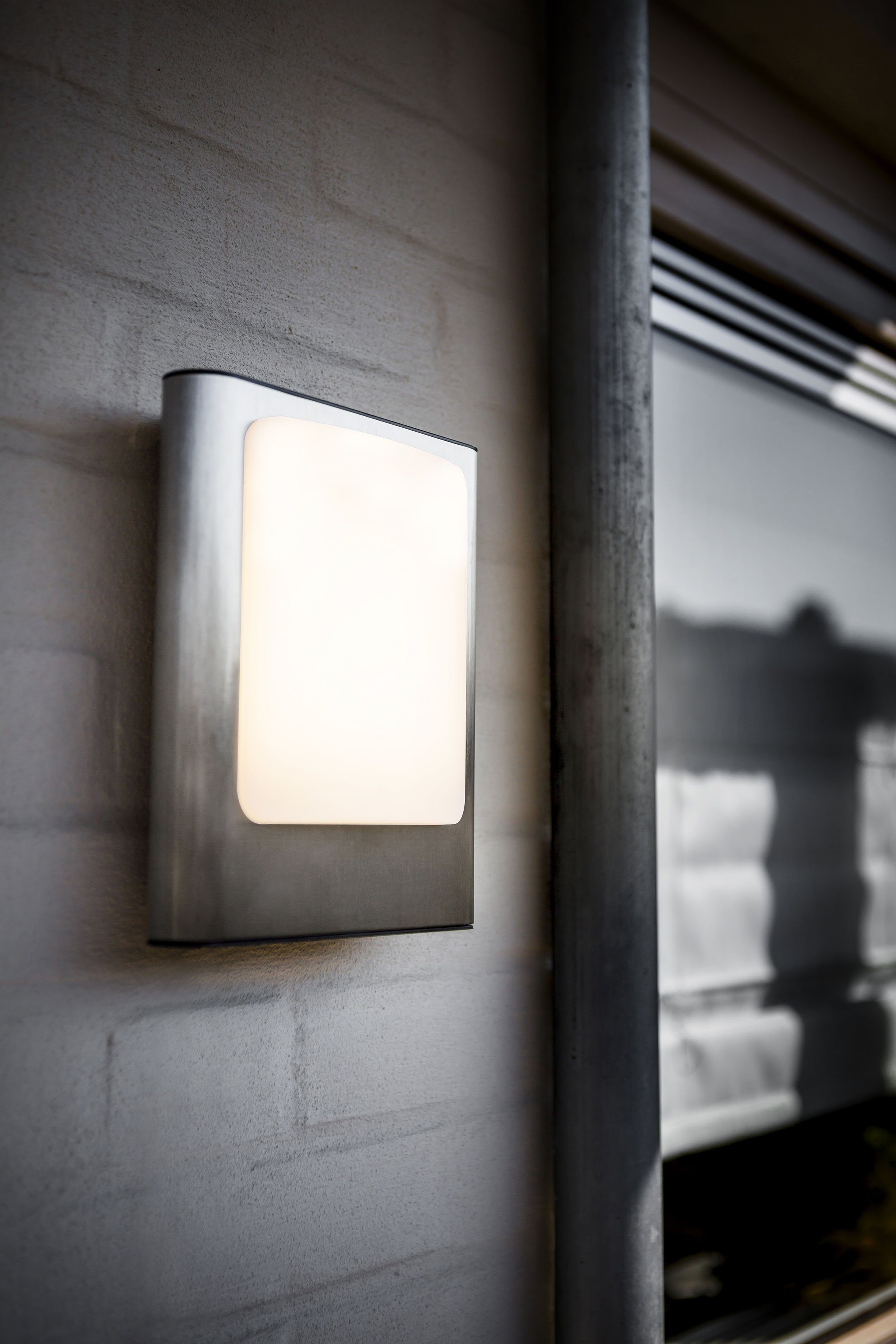 ECO-LIGHT LUTEC Warmweiß Außen-Wandleuchte integriert, LED fest FACE, LED