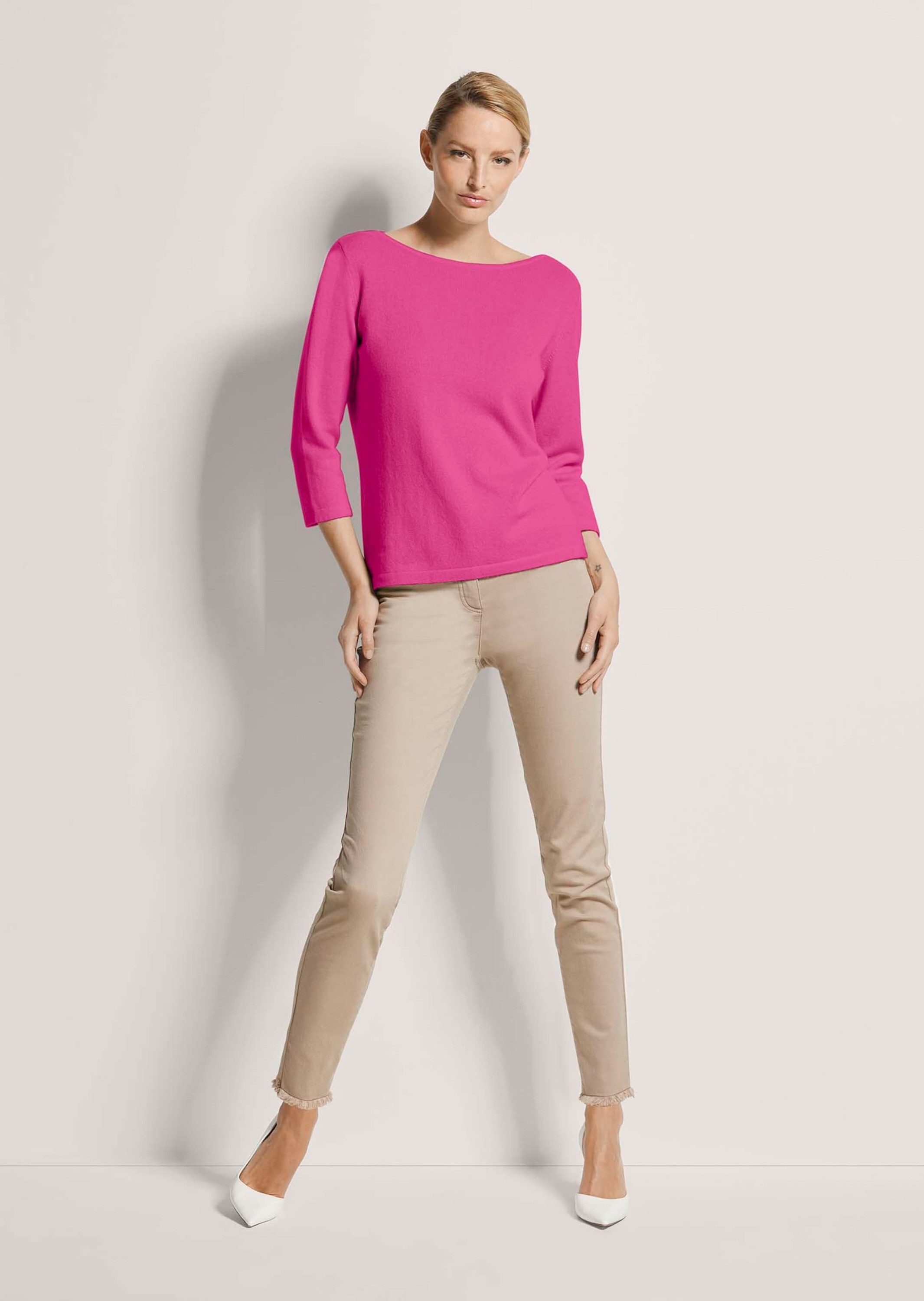 MADELEINE Strickpullover Schlichter Feinstrickpullover mit U-Boot-Ausschnit günstig online kaufen