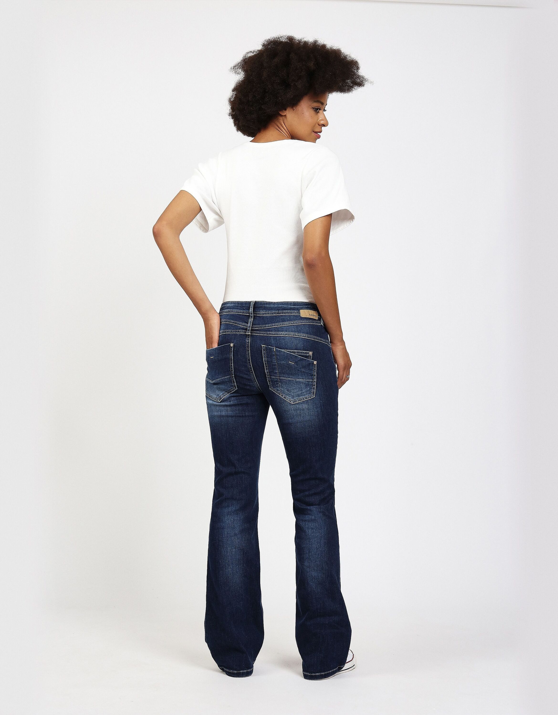 GANG Tapered-fit-Jeans 94AMELIE FLARED im 5-Pocket-Style