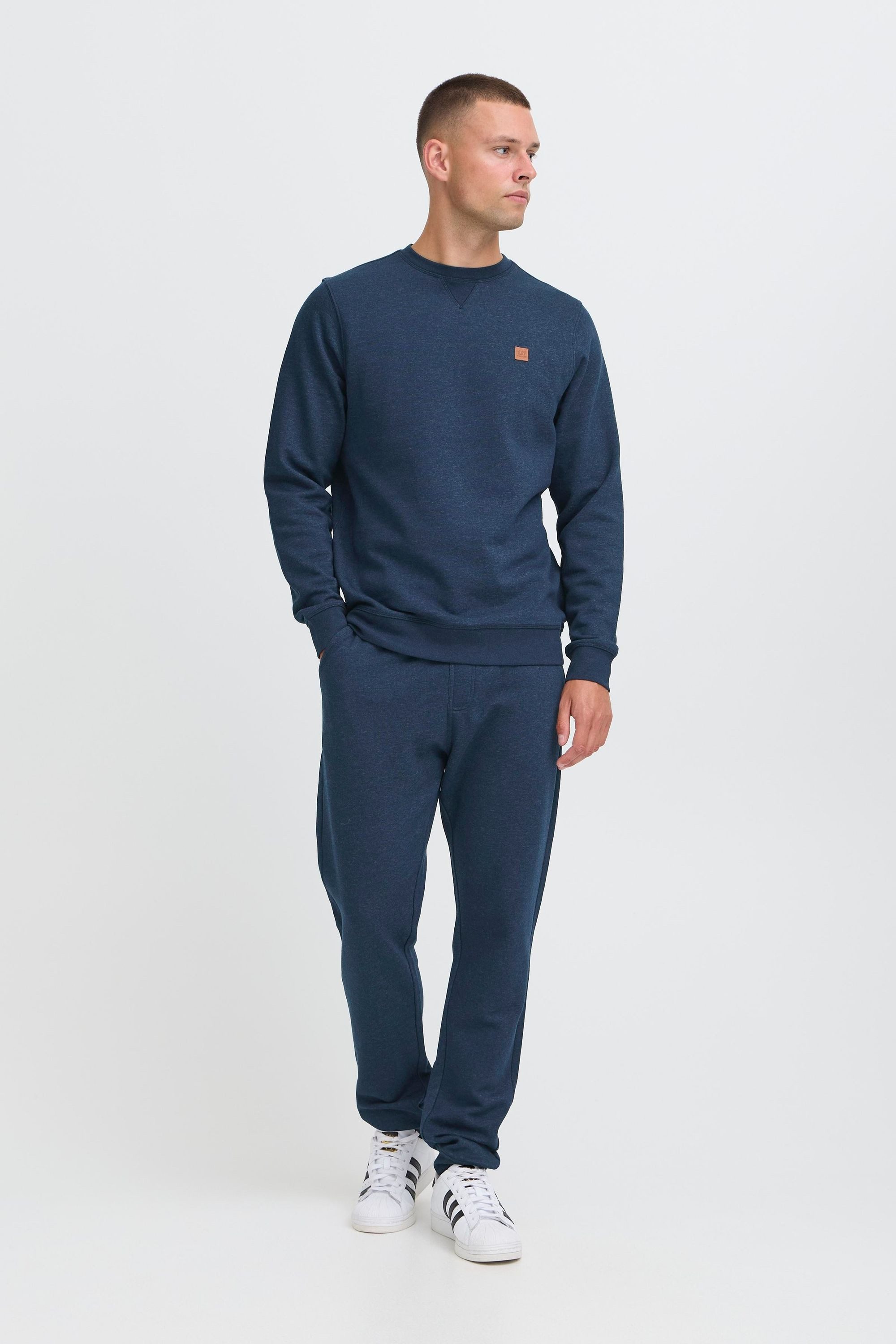 Blend Rundhalspullover BHPova Klassischer Sweatpullover mit Rundhalsausschnitt