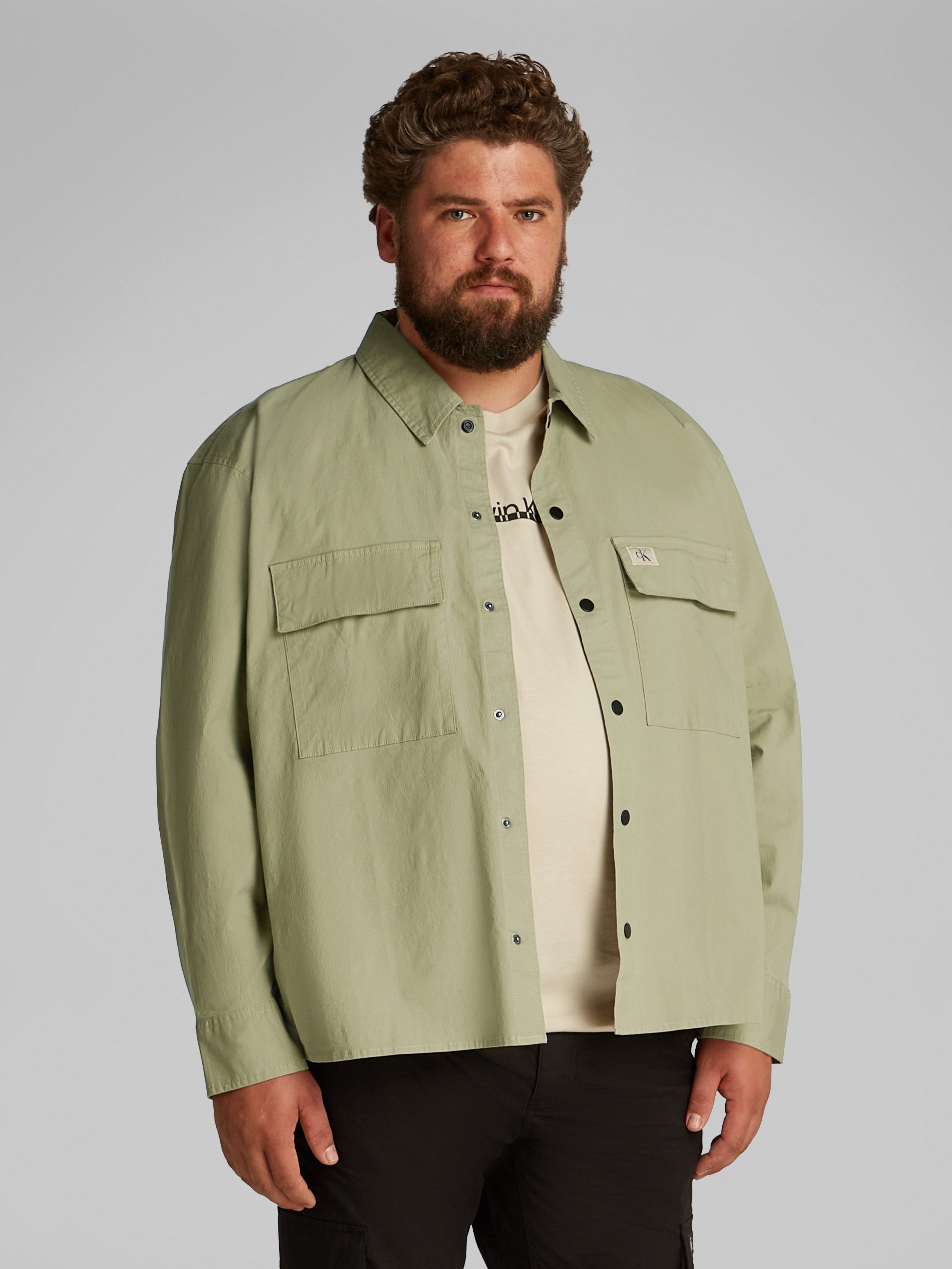 Calvin Klein Jeans Plus Langarmhemd PLUS CARGO OVERSHIRT in großen Größen