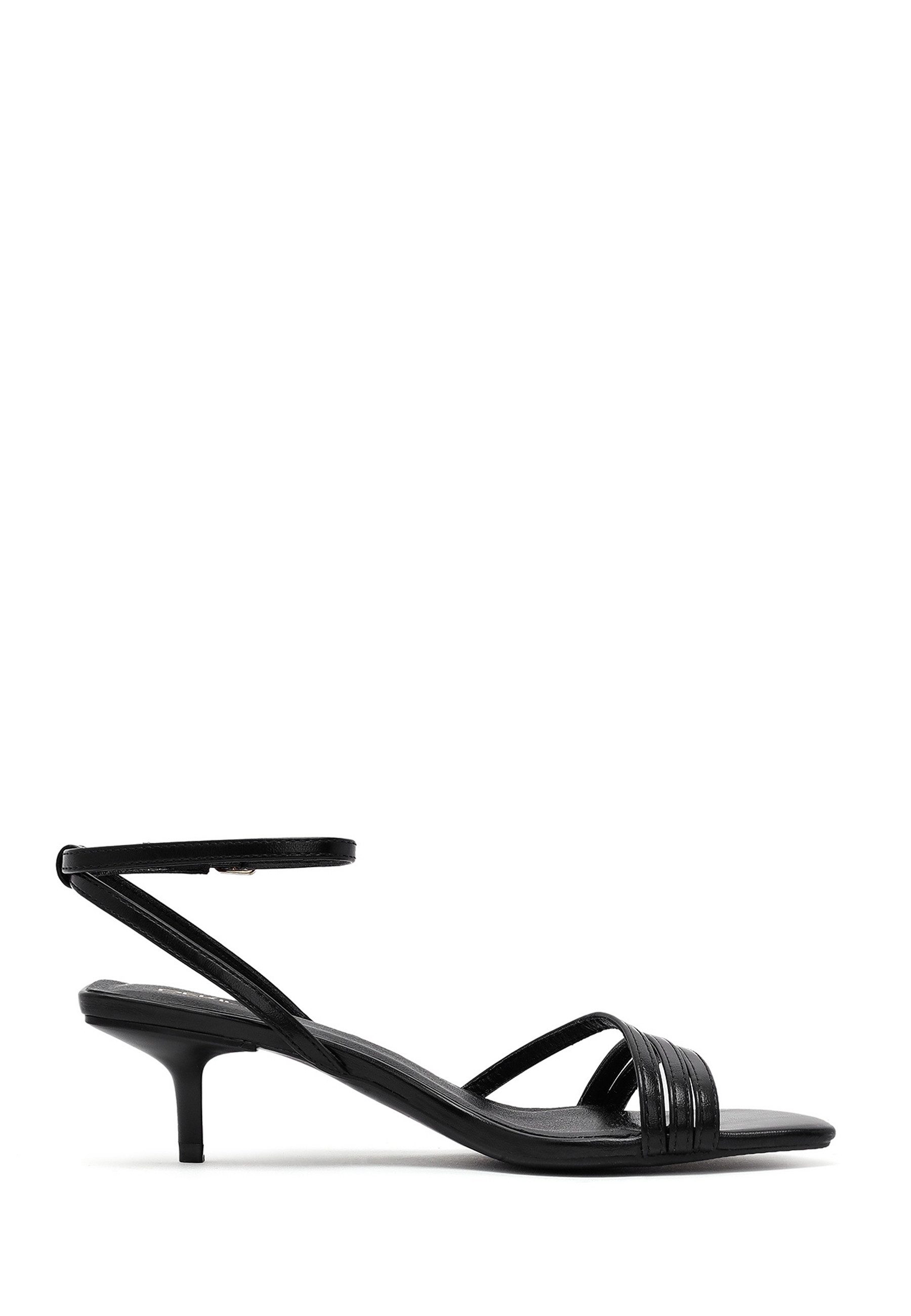 Derimod Sandaletten aus Kunstleder mit mittlerem Absatz Sandale Kunstleder, Knöchelriemen, Kitten-Heel-Absatz, TPU-Sohle