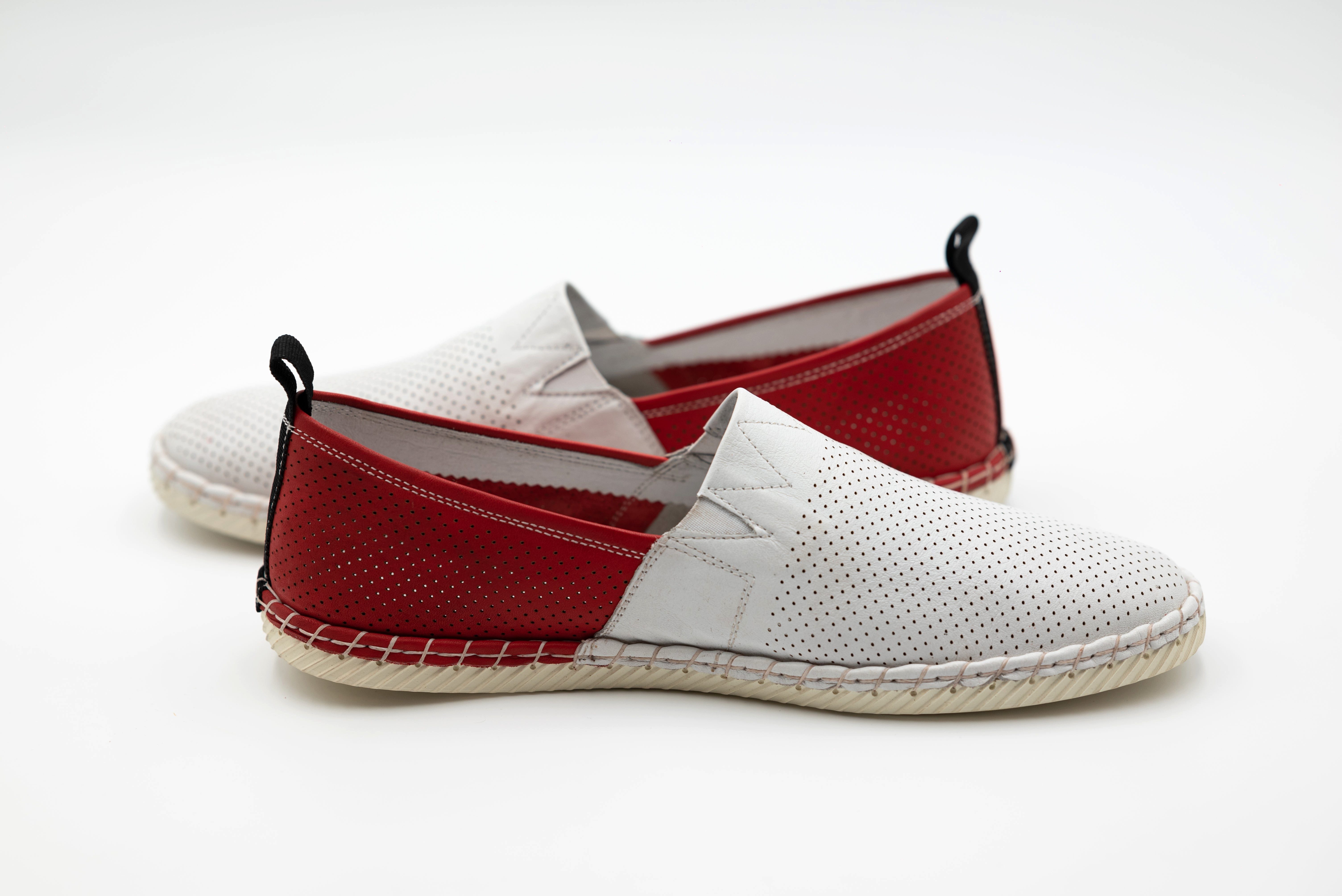 LaMarta weiße Lederschuhe Herren mit Löchern günstig online kaufen