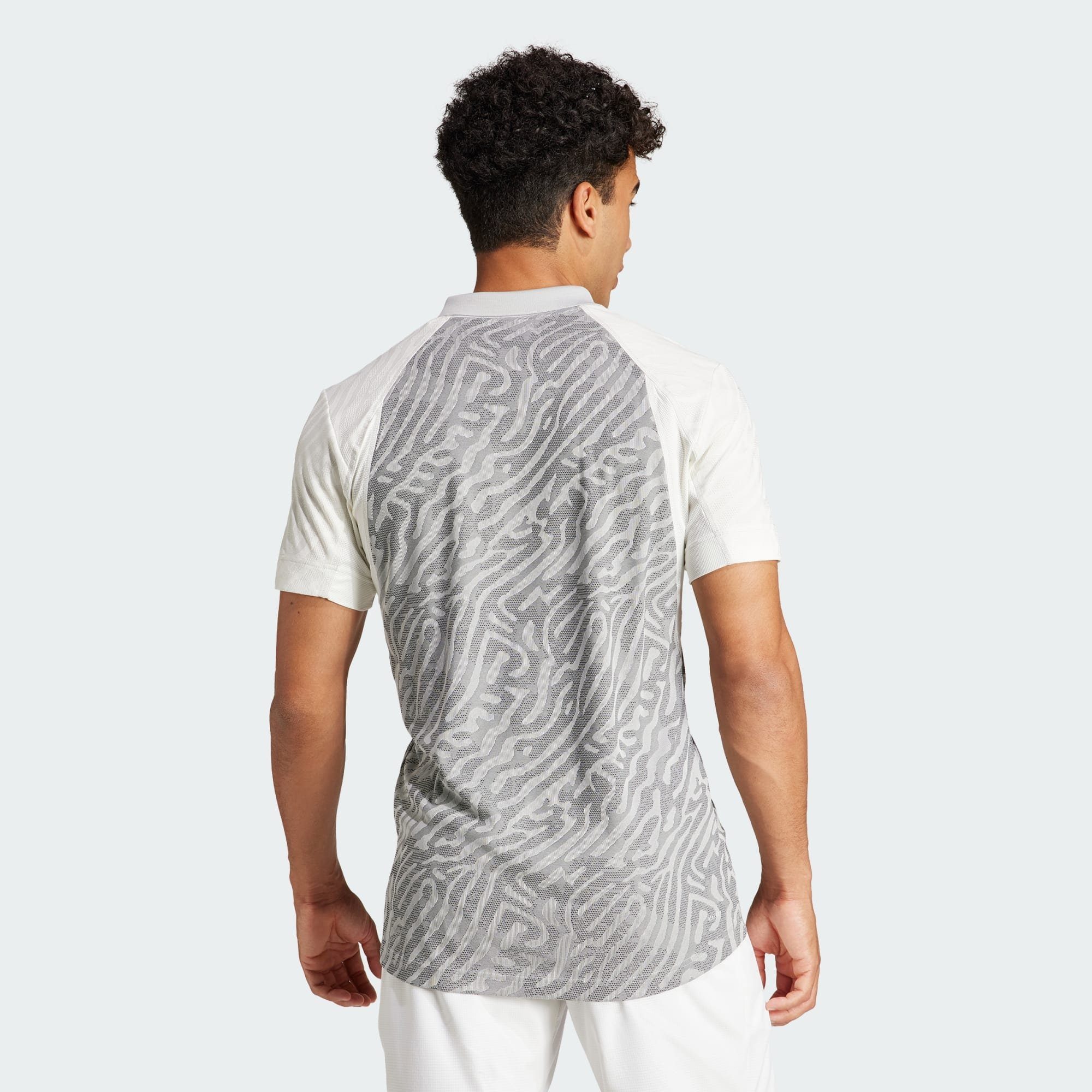 adidas Grey Two TENNIS Off FREELIFT / Funktionsshirt AIRCHILL Black POLOSHIRT White / PRO Performance