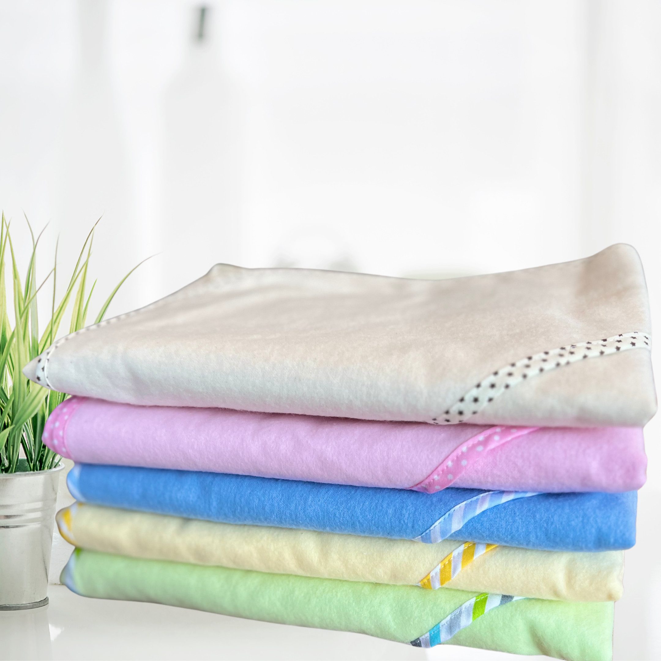 Babymajawelt Kapuzenhandtuch Baby Badetuch Kapuzenbadetuch 80x80 cm, Neugeborene, Molton (1-St), Erstlingsbadetuch mit Kapuze, besonders flauschig, Pucktuch