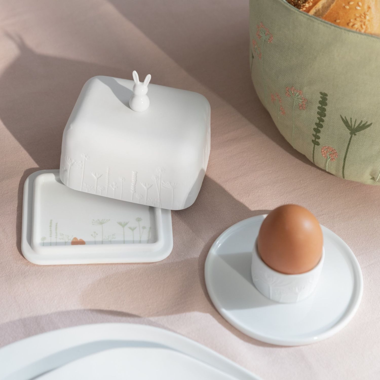 Räder Design Butterdose Osterwiese, Porzellan