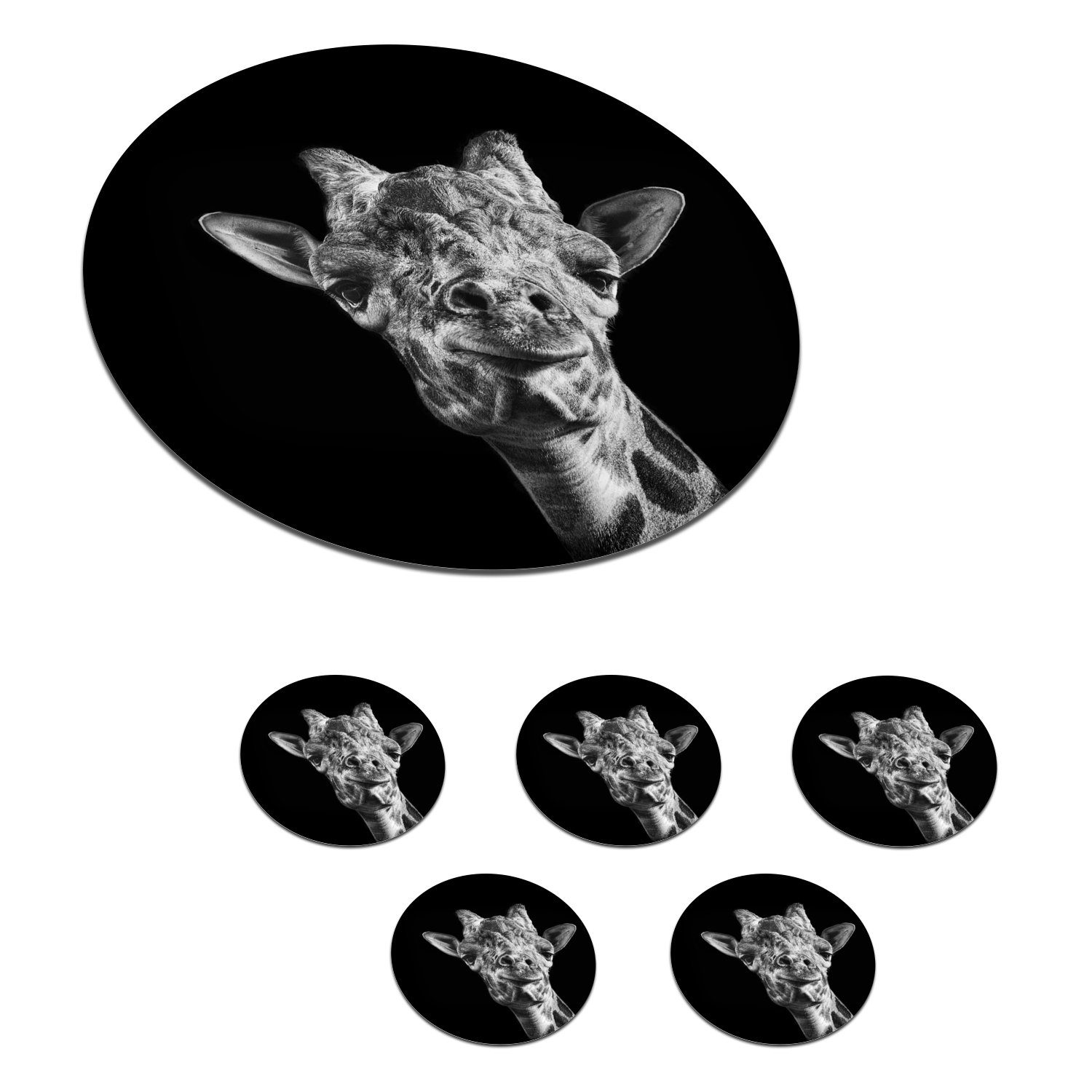 MuchoWow Glasuntersetzer Giraffe vor schwarzem Hintergrund in schwarz und weiß, Zubehör für Gläser, 6-tlg., Getränkeuntersetzer, Tassenuntersetzer, Korkuntersetzer, Tasse, Becher | Getränkeuntersetzer