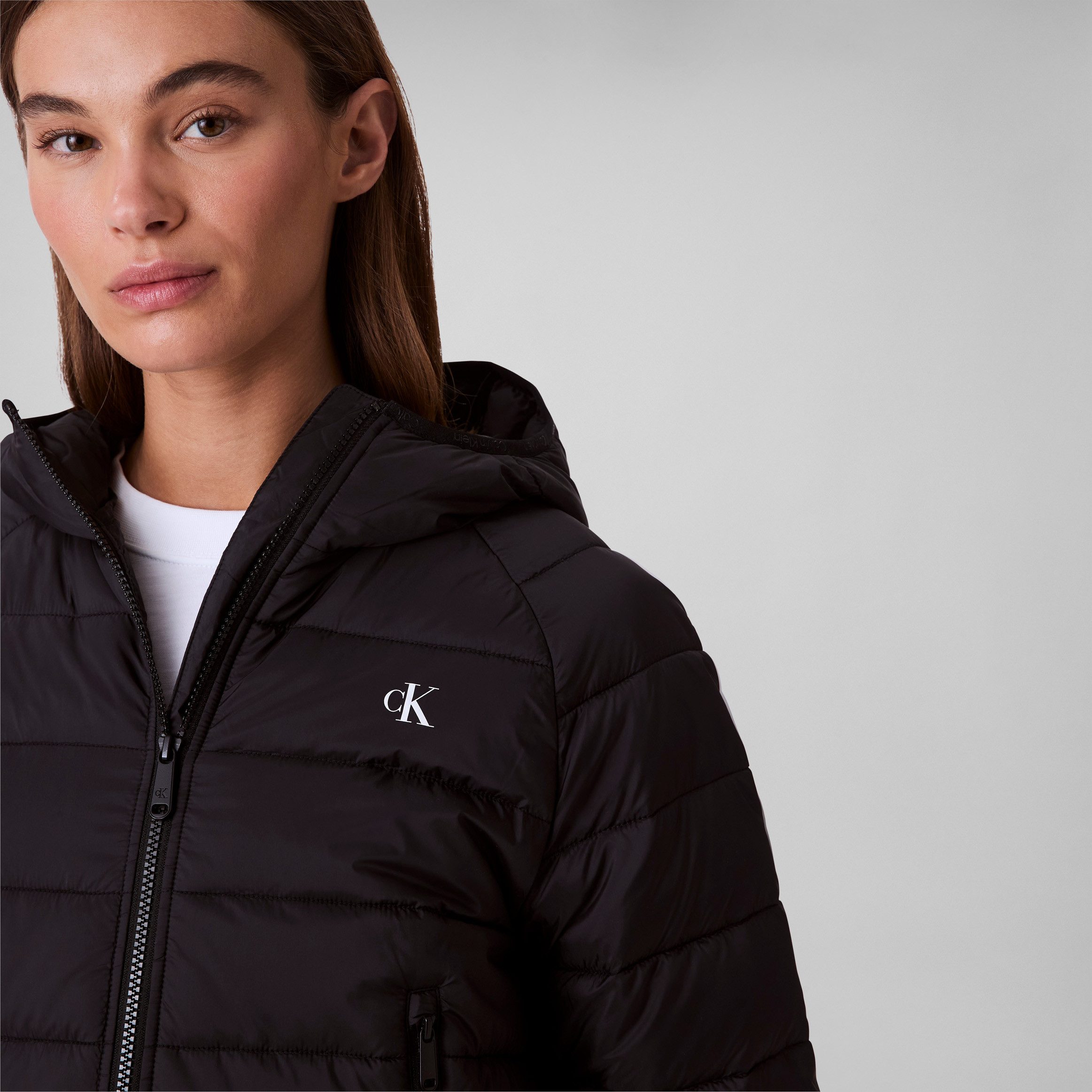Calvin Klein Jeans Steppjacke LGHTWGHT QLTD JCKT P Mit Rundhalsausschnitt