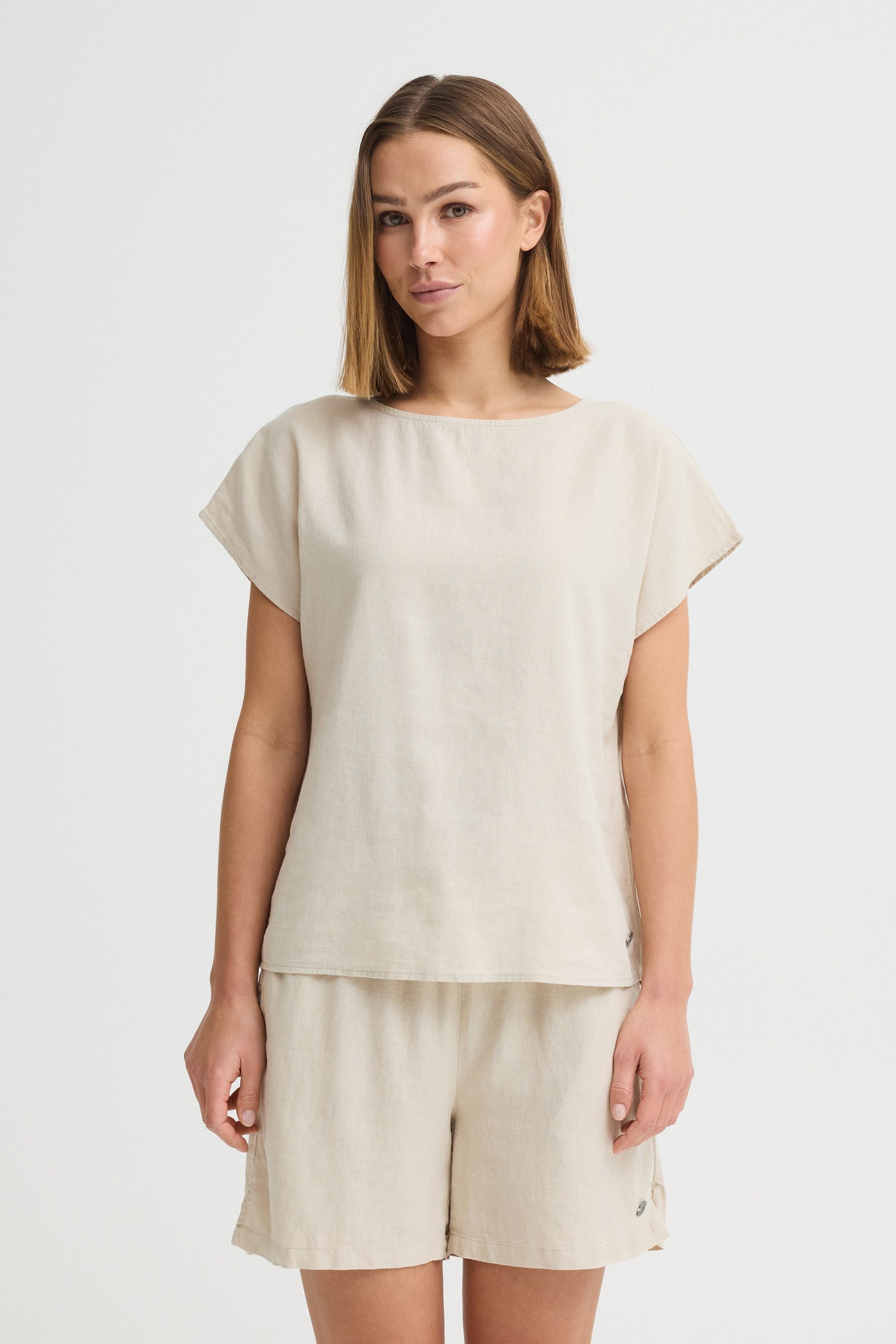 OXMO Kurzarmbluse OXArnora Angenehmes Blusenshirt aus Leinenmix