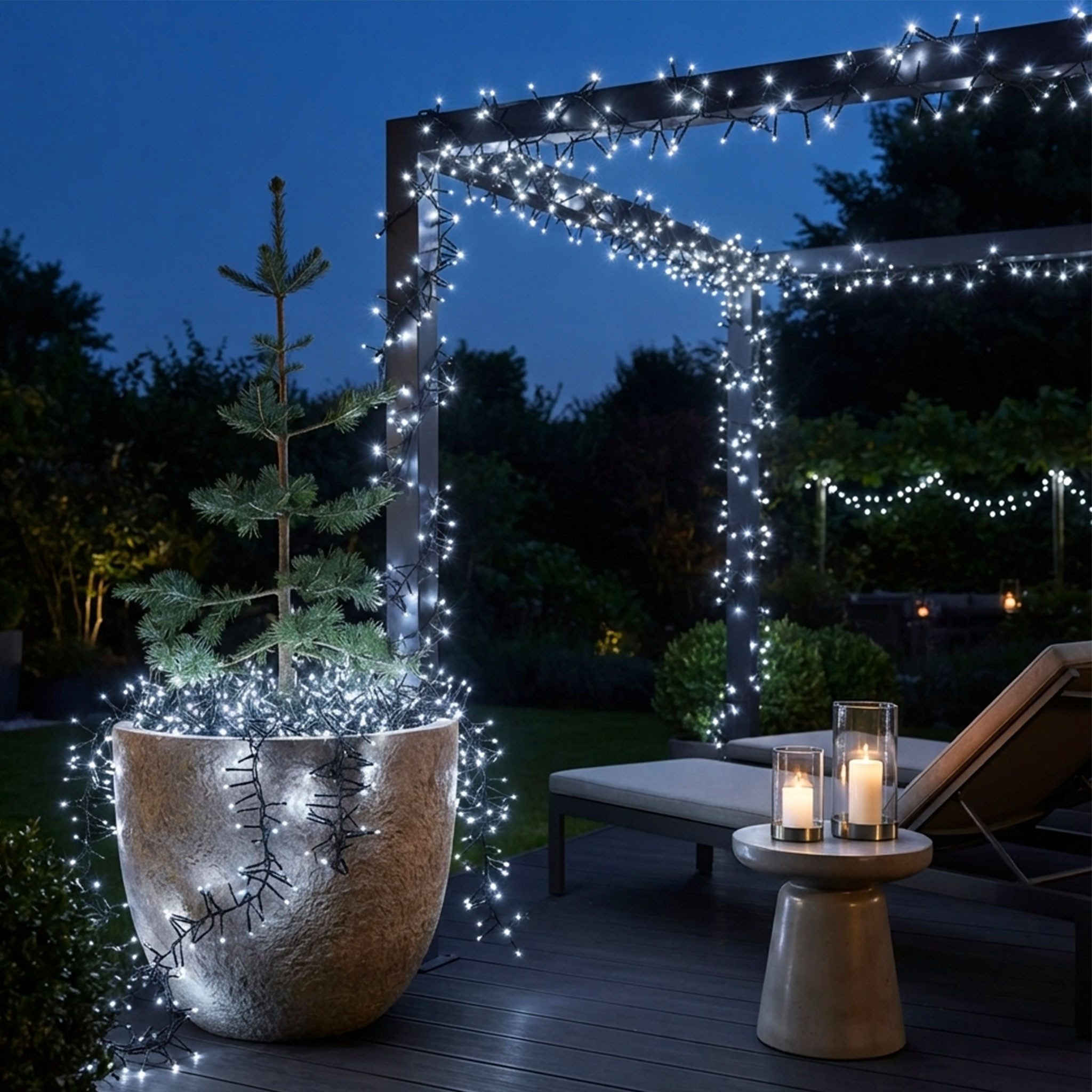 Spetebo LED-Lichterkette Büschel Lichterkette kalt weiß - 8,5 m / 1152 LED, 1152-flammig, Baum Beleuchtung mit Controller und Speicherchip – Indoor / Outdoor – Bild 3 von 5