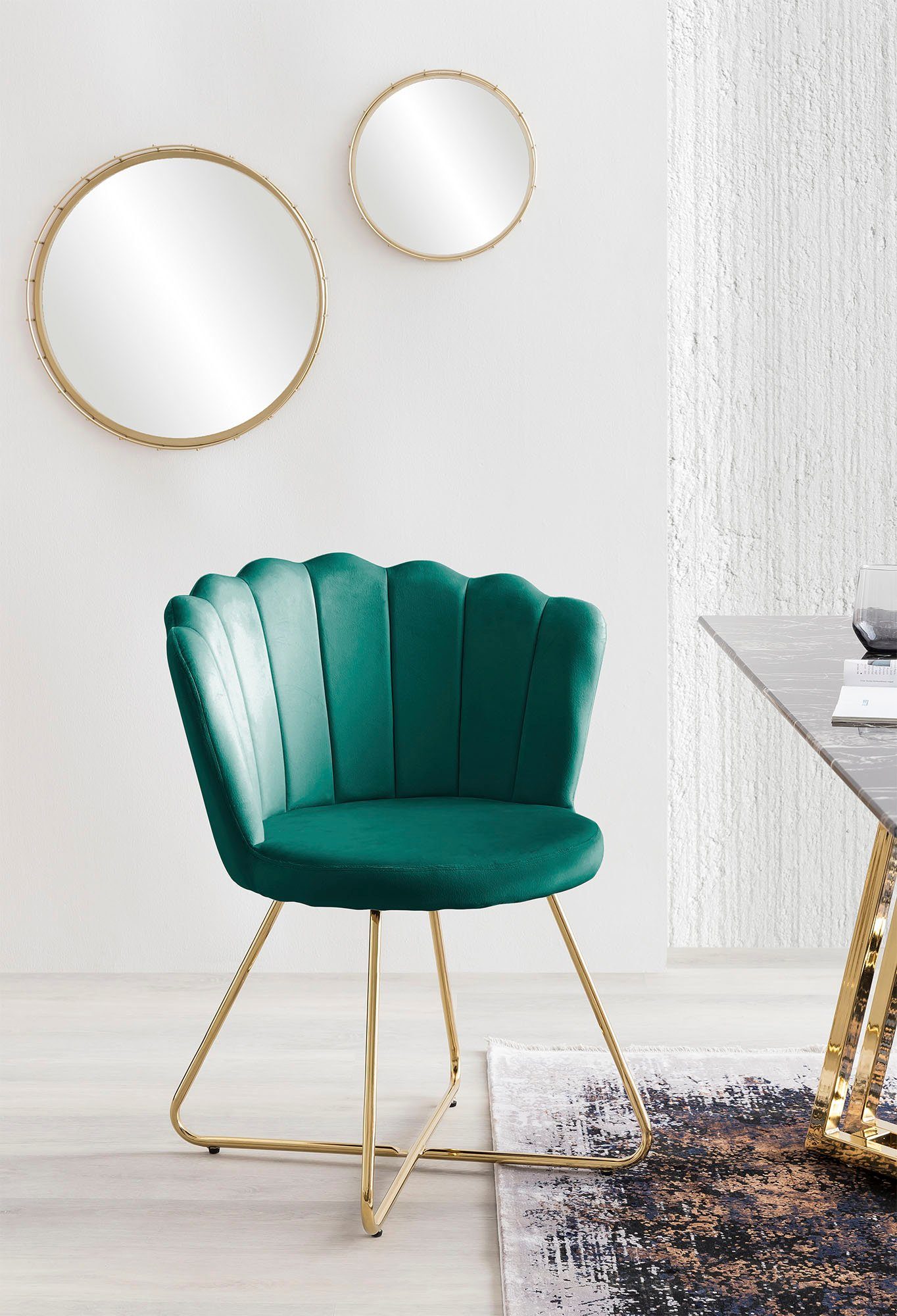 SalesFever Polsterstuhl Komfortabler Stuhl im eleganten Design (Set, 2 St), Muschel-Design