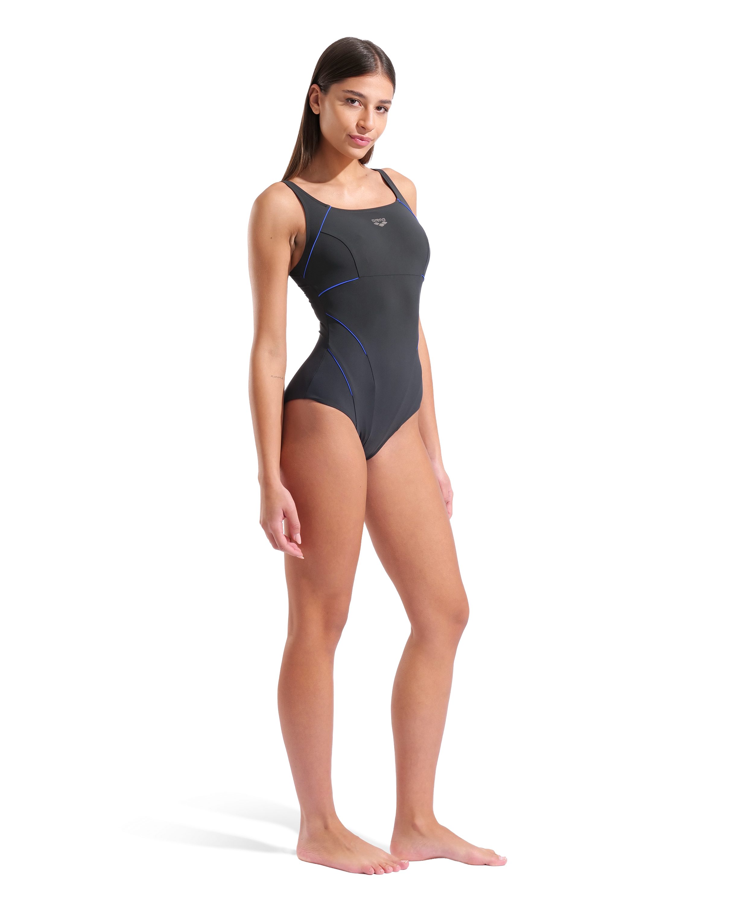 Arena Badeanzug W JEWEL ONE PIECE LOW C CUP R mit Shaping-Technologie, chlorbeständig, schnelltrocknend