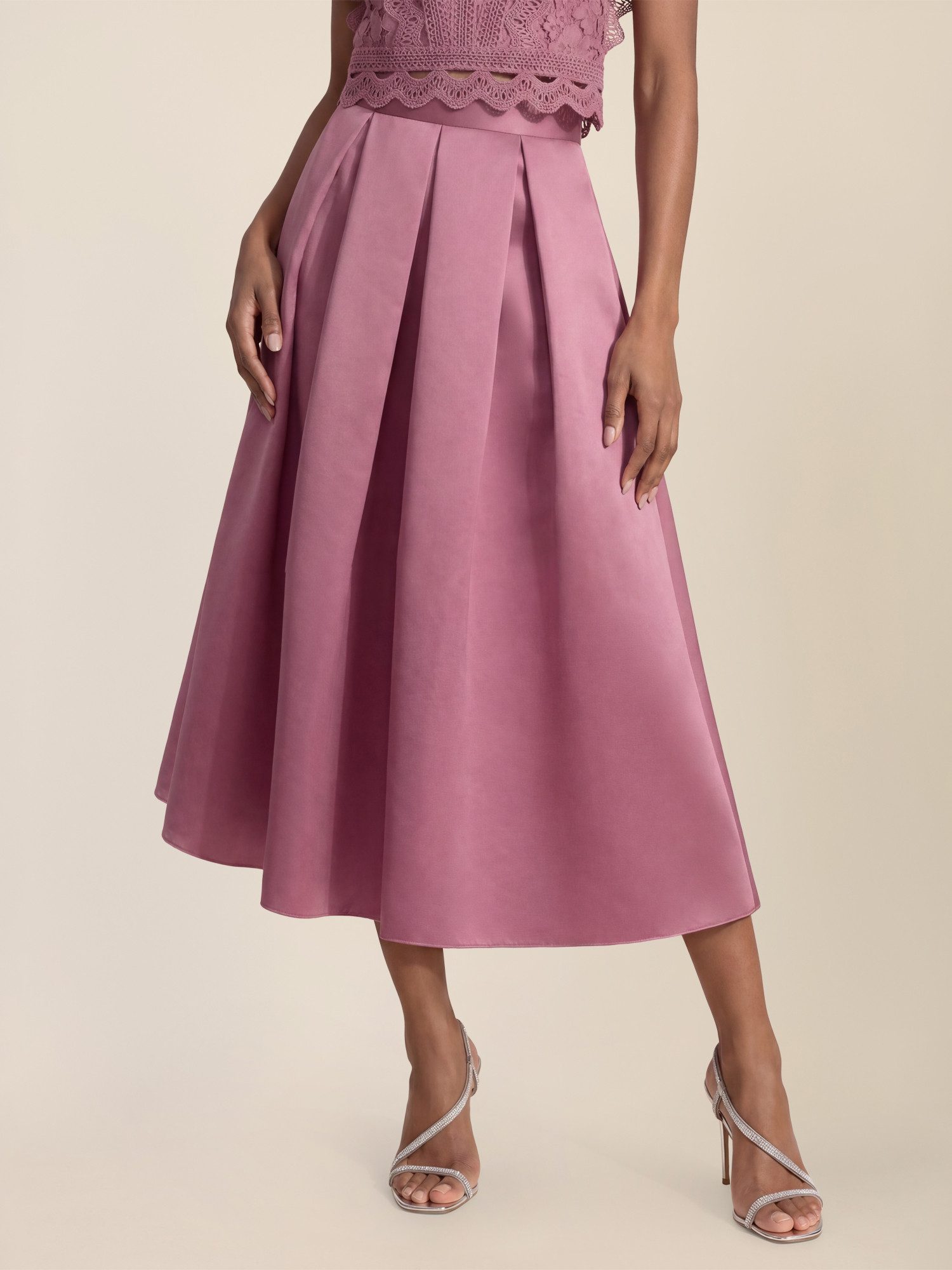 Apart Midirock mit Glanz-Effekt günstig online kaufen