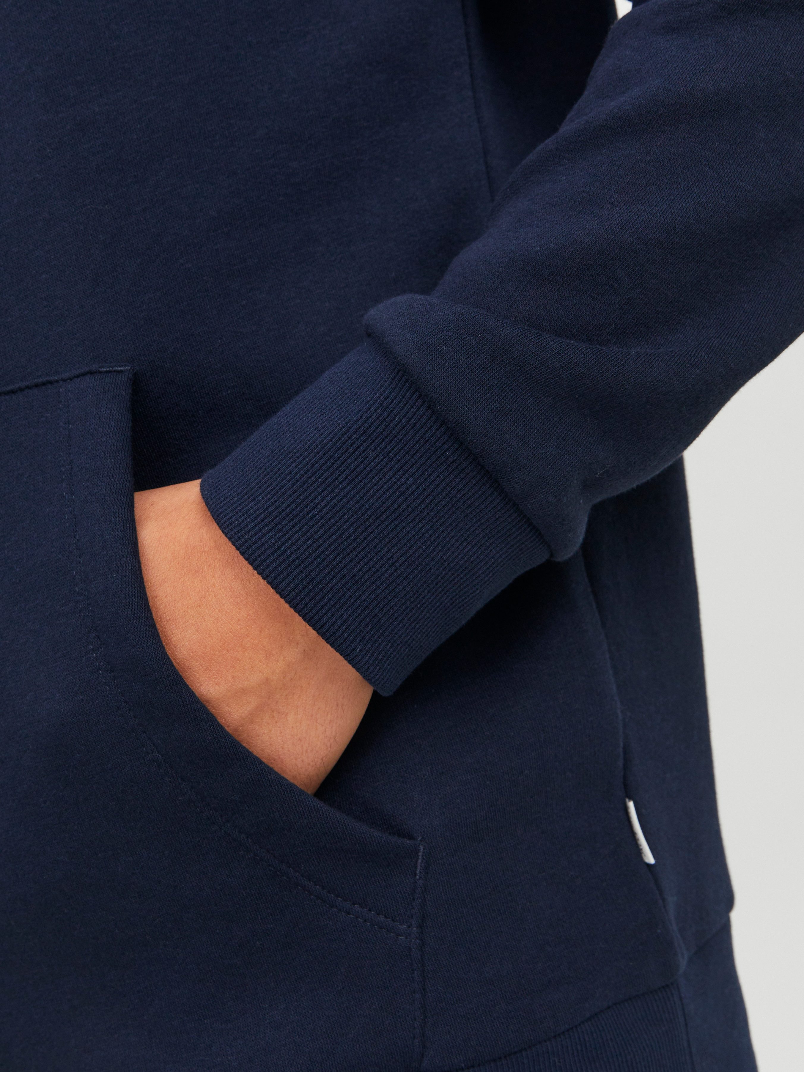 Jack & Jones Kapuzensweatshirt JJECORP Hoodie mit Logo und hohem Tragekomfort bedruckt, casual, regular fit, Baumwollmischung, Rundhals