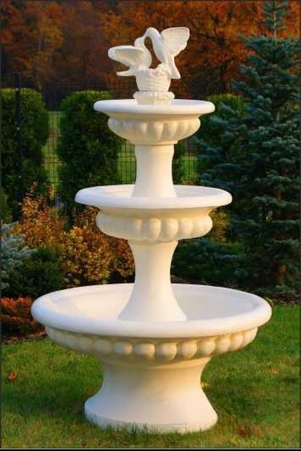 JVmoebel Gartenbrunnen Handgefertigter Zierbrunnen aus hochwertigem Material für den Garten, (1 tlg), Made in Europa