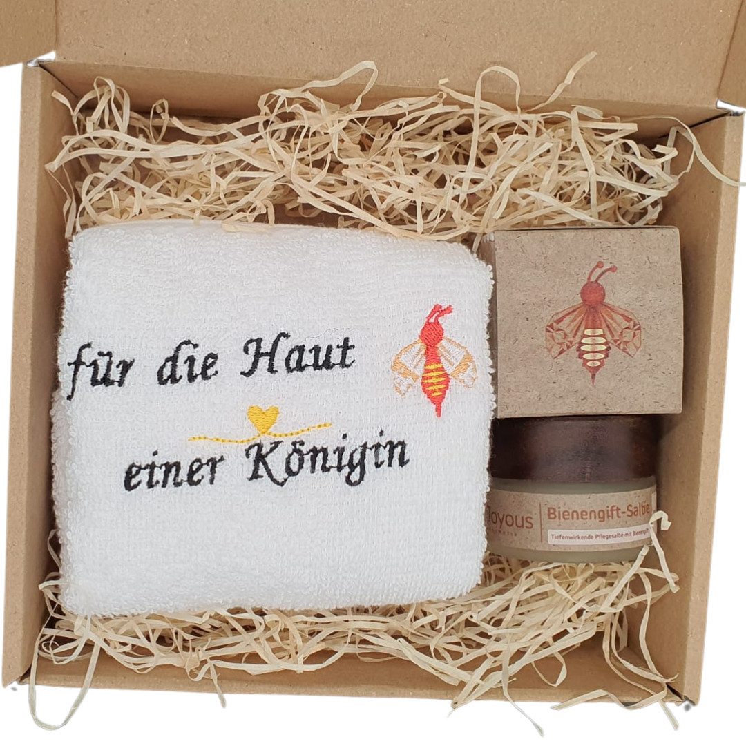 Pflege-Geschenkset Geschenkset aus BEE Joyous Bienengiftsalbe & besticktem Gästehandtuch
