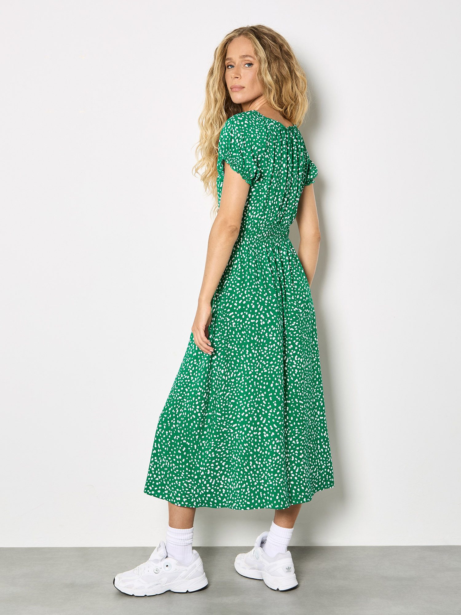 Apricot Druckkleid Midi-Kleid im Milchmädchen-Stil mit Muster – Bild 3 von 5