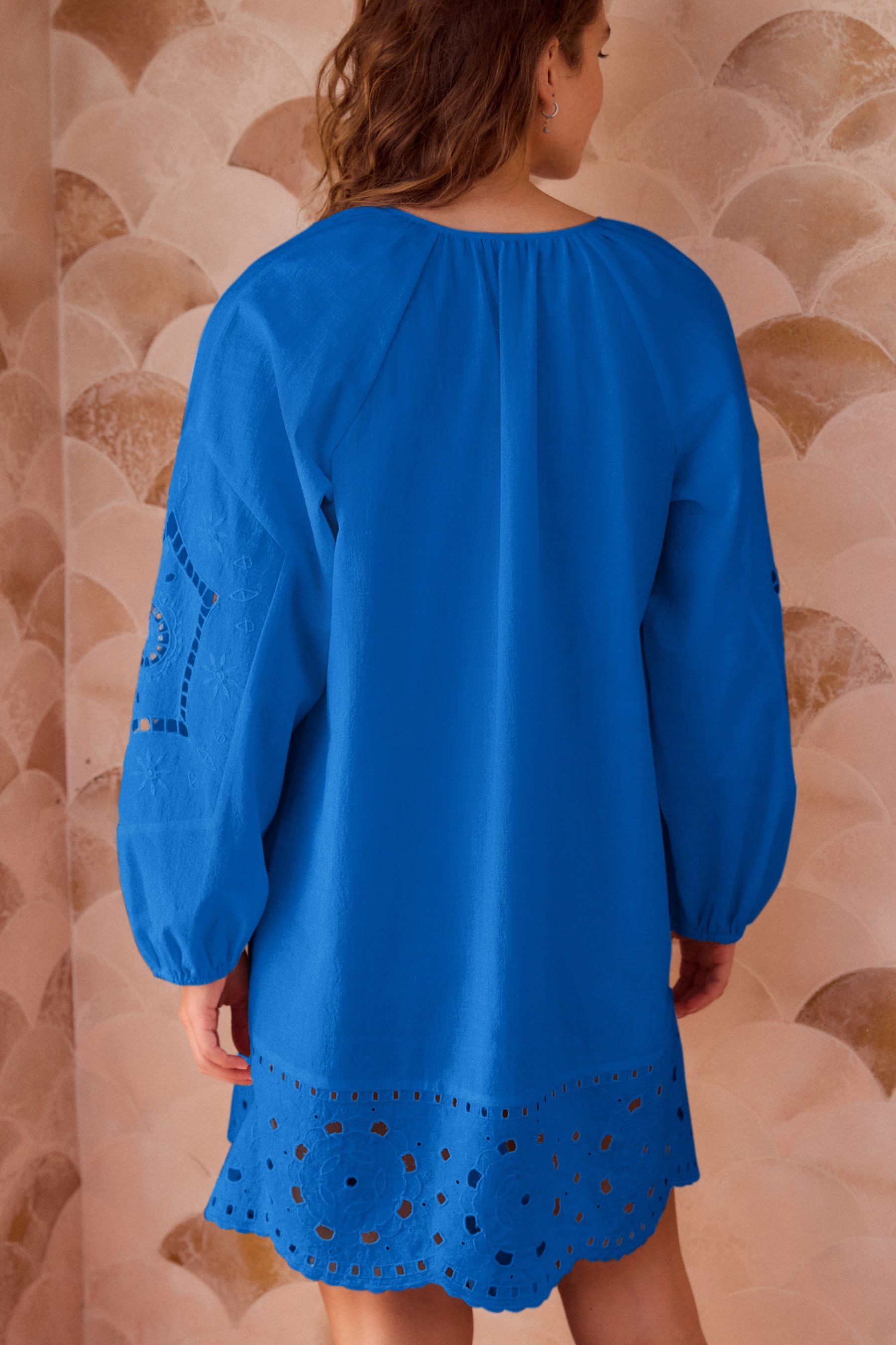 Next Minikleid Langärmeliges Kleid mit Lochspitze (1-tlg) günstig online kaufen