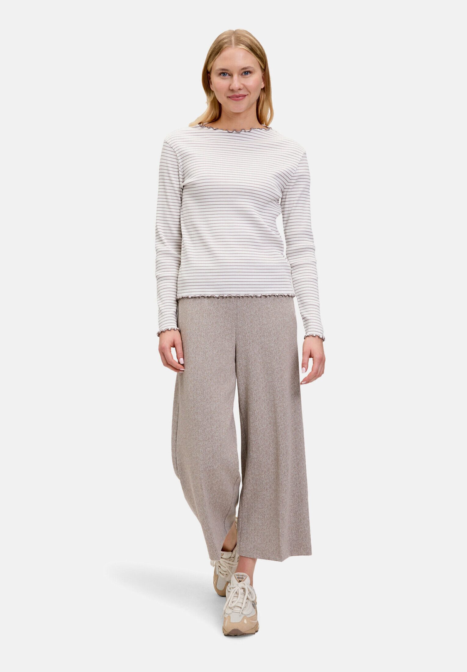 Cartoon Culotte Damen mit Bügelfalte