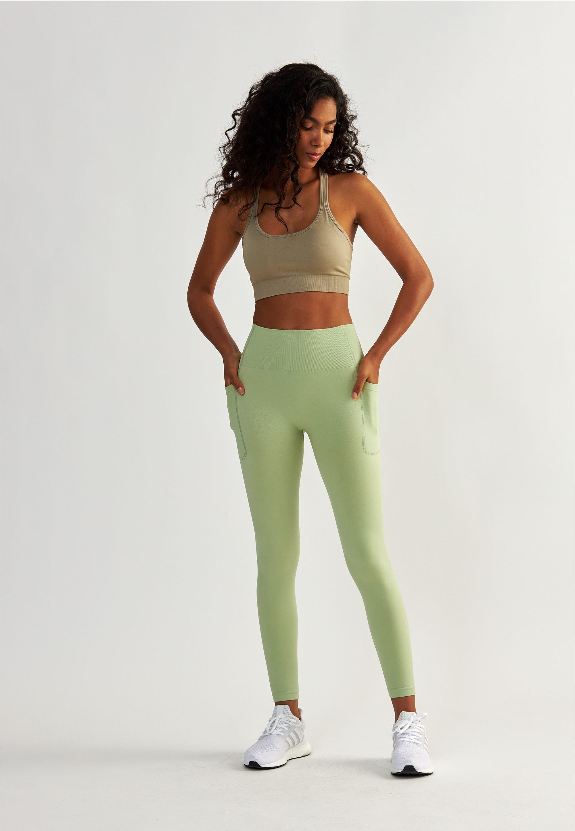 BeShaped Trainingstights Lift Me Up (1-tlg) mit atmungsaktiver Eigenschaft