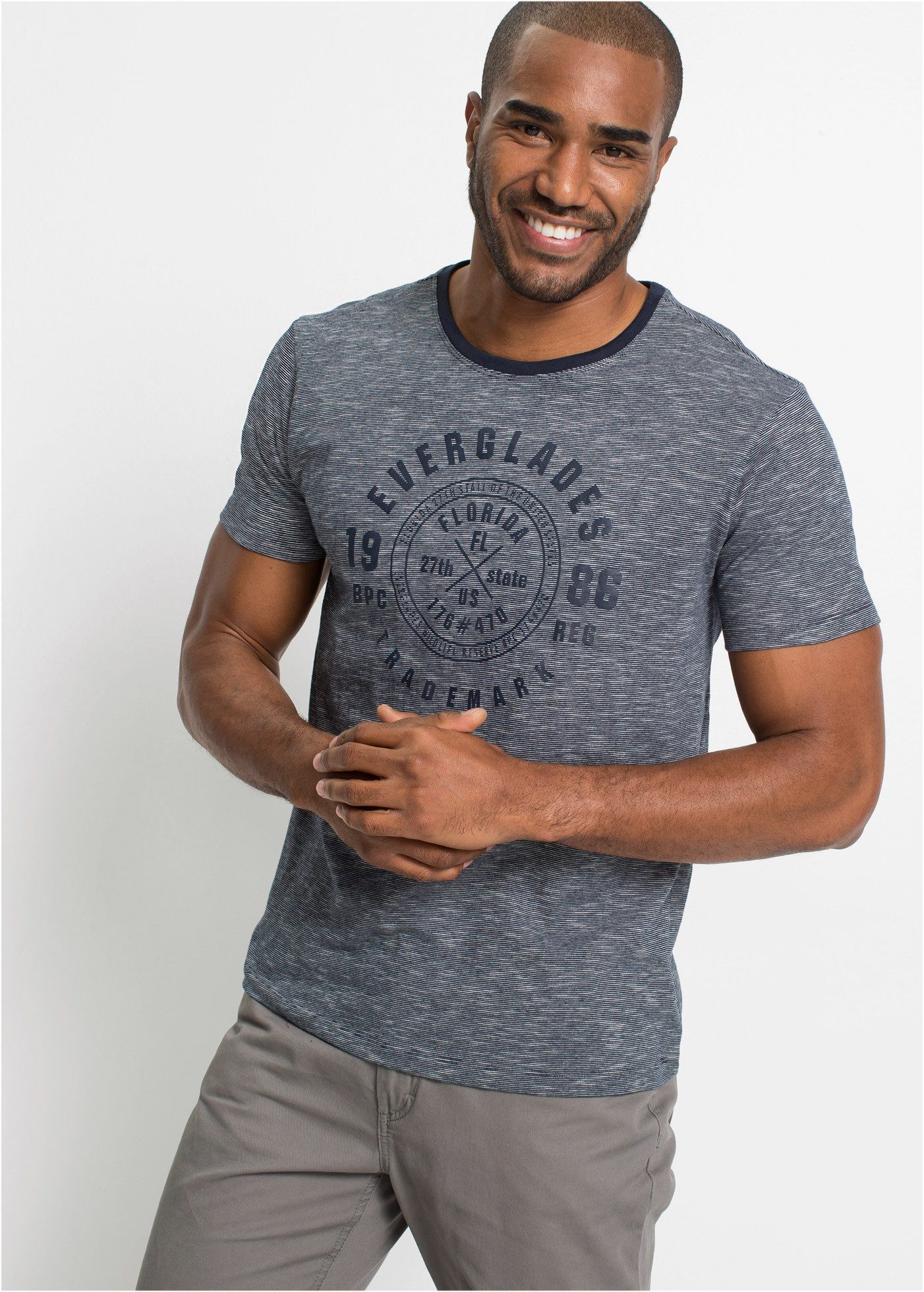 bonprix T-Shirt (Packung, 2-tlg) Regular Fit, Kurzarm-Design, mit modischem Druck