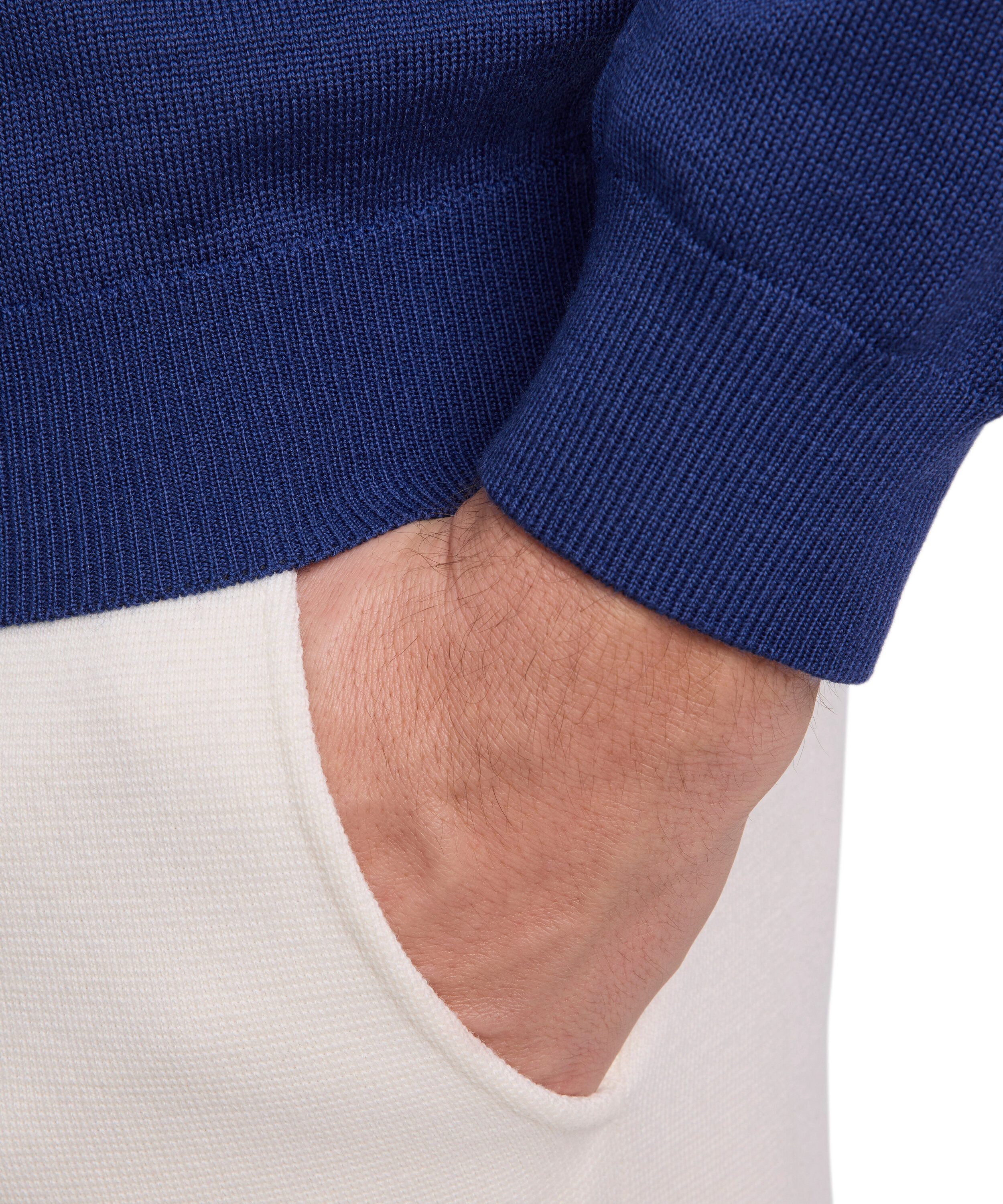 FALKE Strickpullover Casual Wool (1-tlg) aus reiner, extrafeiner Merinowolle