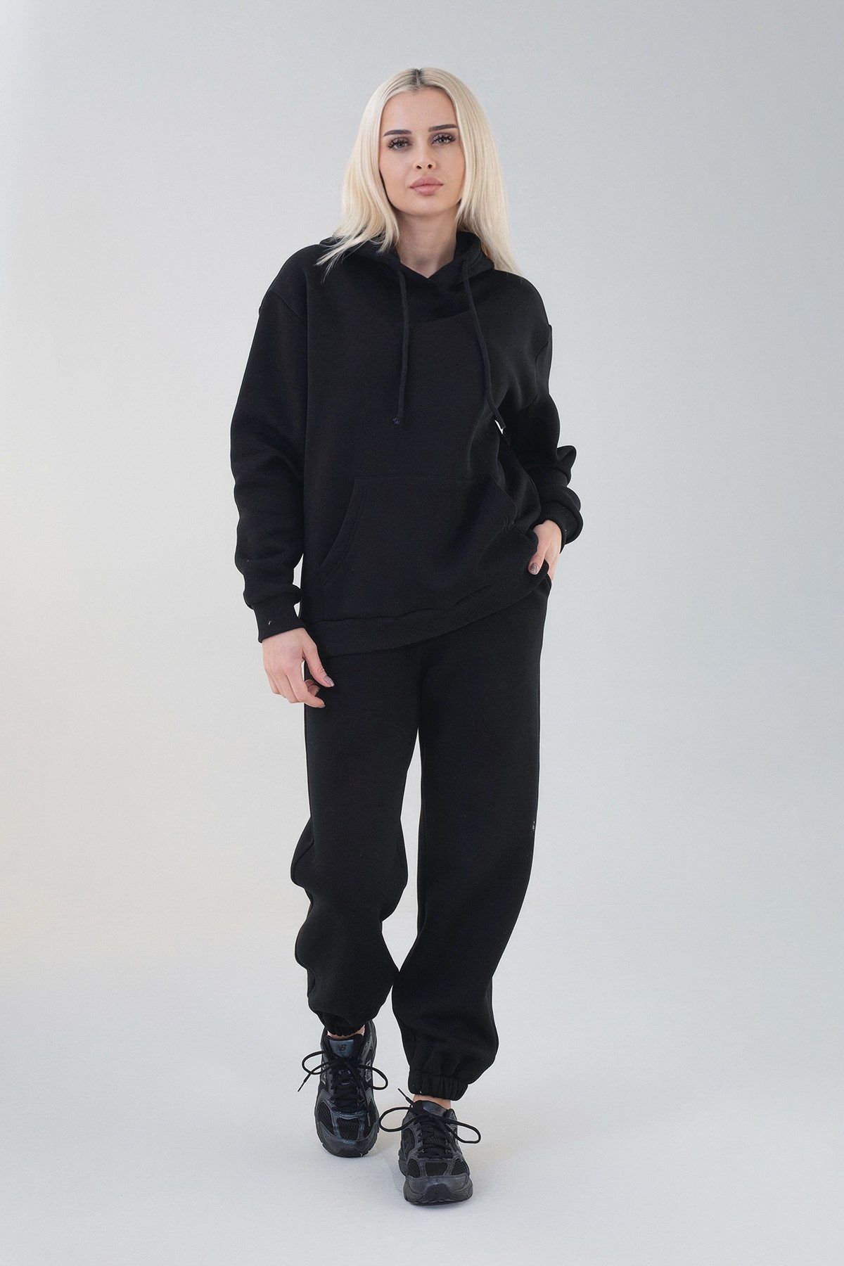 fashionshowcase Jogginganzug Damen Sportanzug 2-teilig mit Kapuzenhoodie & Hose 100% Baumwolle