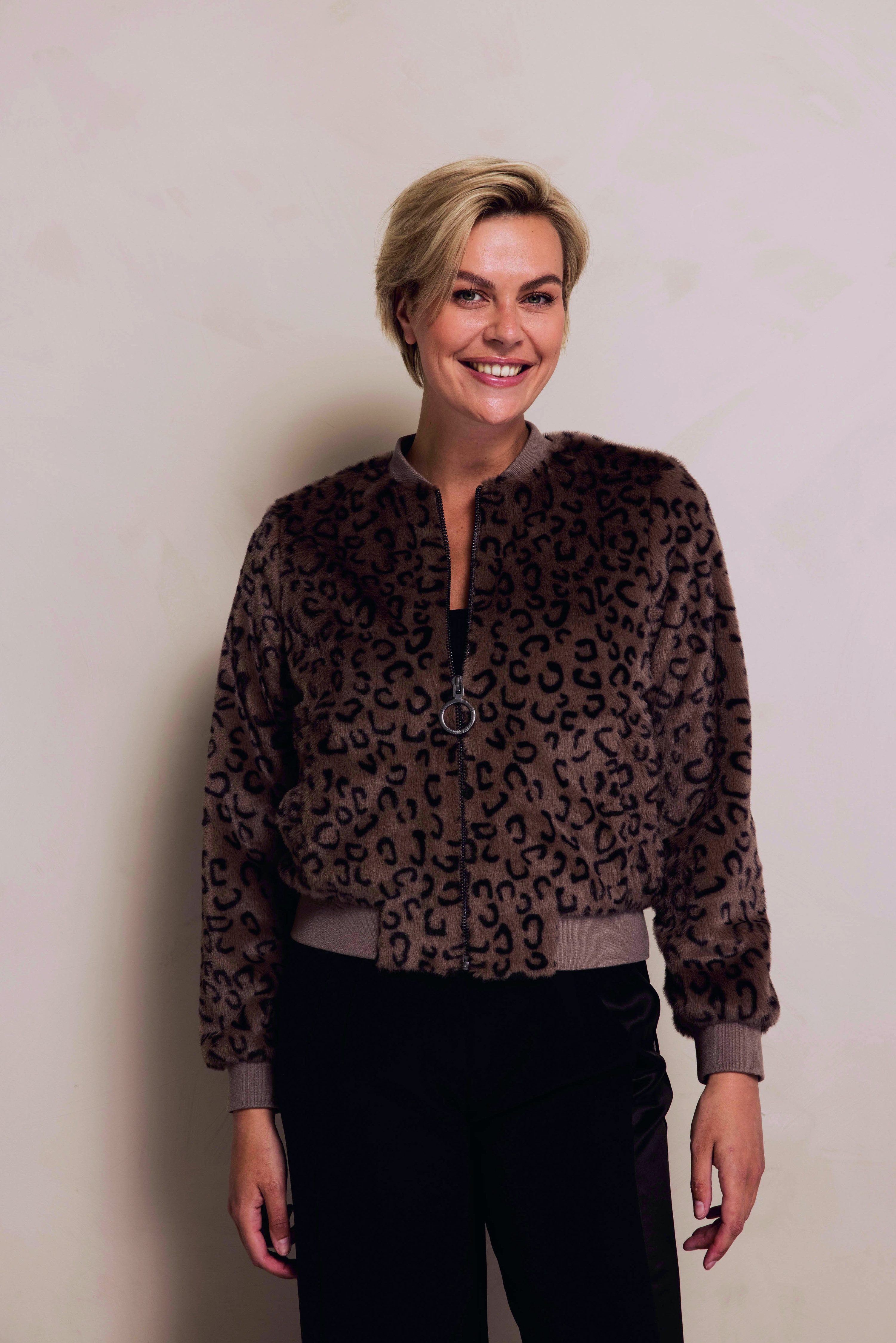 Zhrill Blouson ZHGIULIA mit Leoparden-Muster, kurzer günstig online kaufen