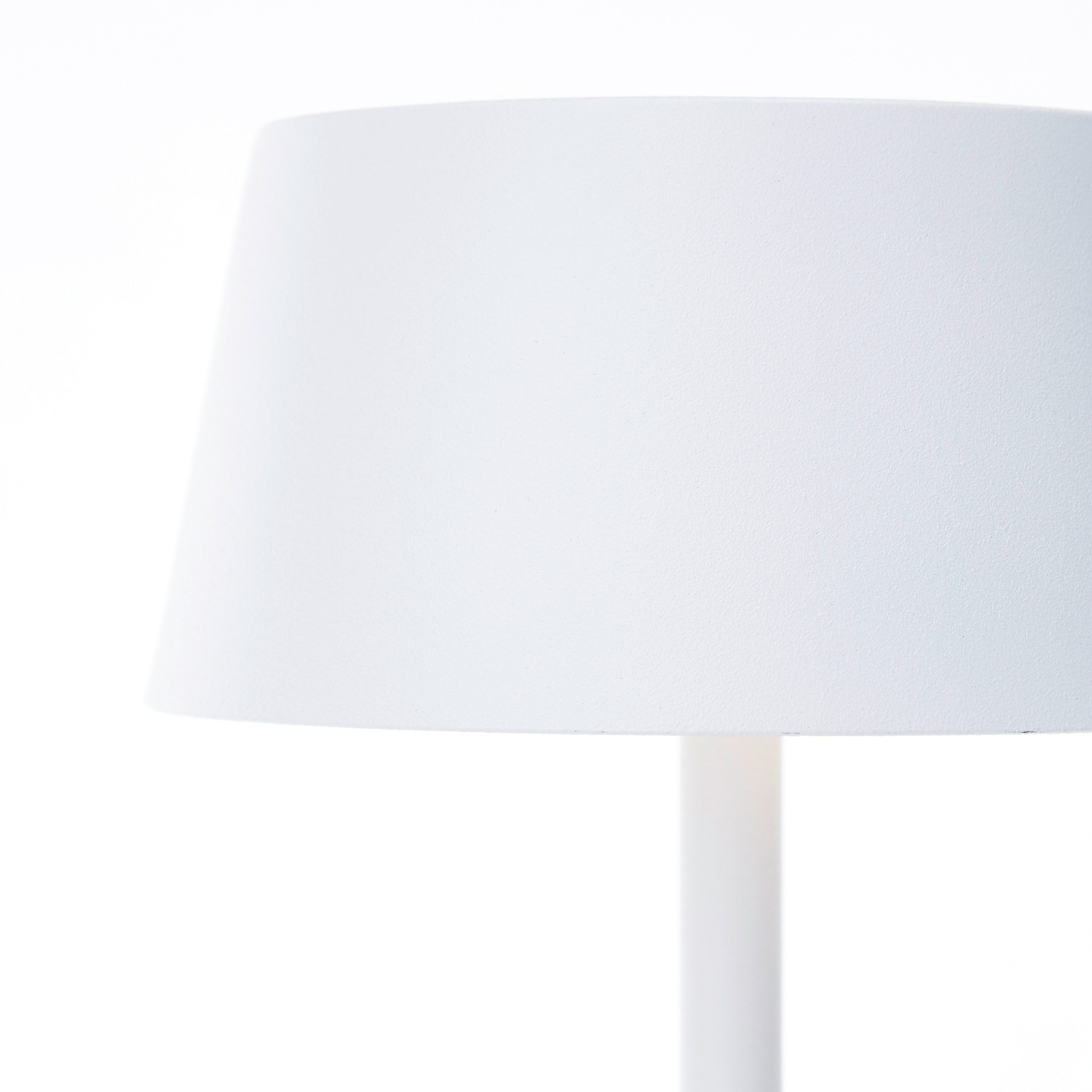 OTTO home LED Außen-Tischleuchte Oddny Tischleuchte mit Solar u. Akku, mehrere Helligkeitsstufen, LED fest integriert, Warmweiß, LED Solar, Tischlampe, 3000 K, dimmbar, USB ladbar, Indoor & Outdoor