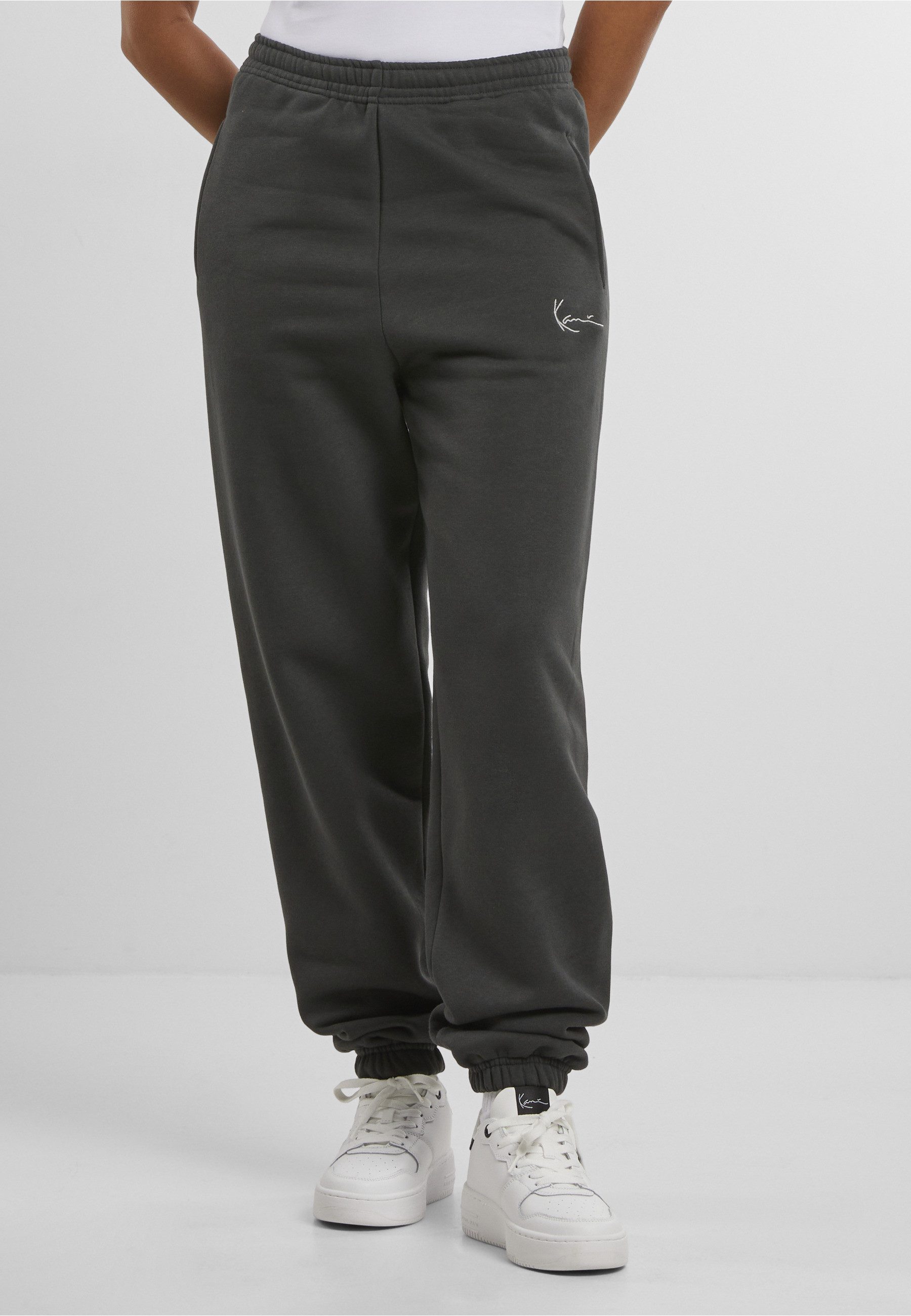 Karl Kani Jogginghose Karl Kani Karl Kani Small Signature Washed OS Sweatpants (1-tlg)