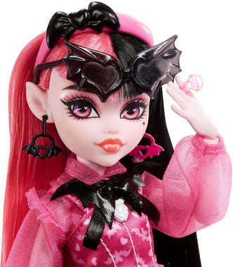Mattel® Anziehpuppe Monster High, Draculaura mit Fledermaus