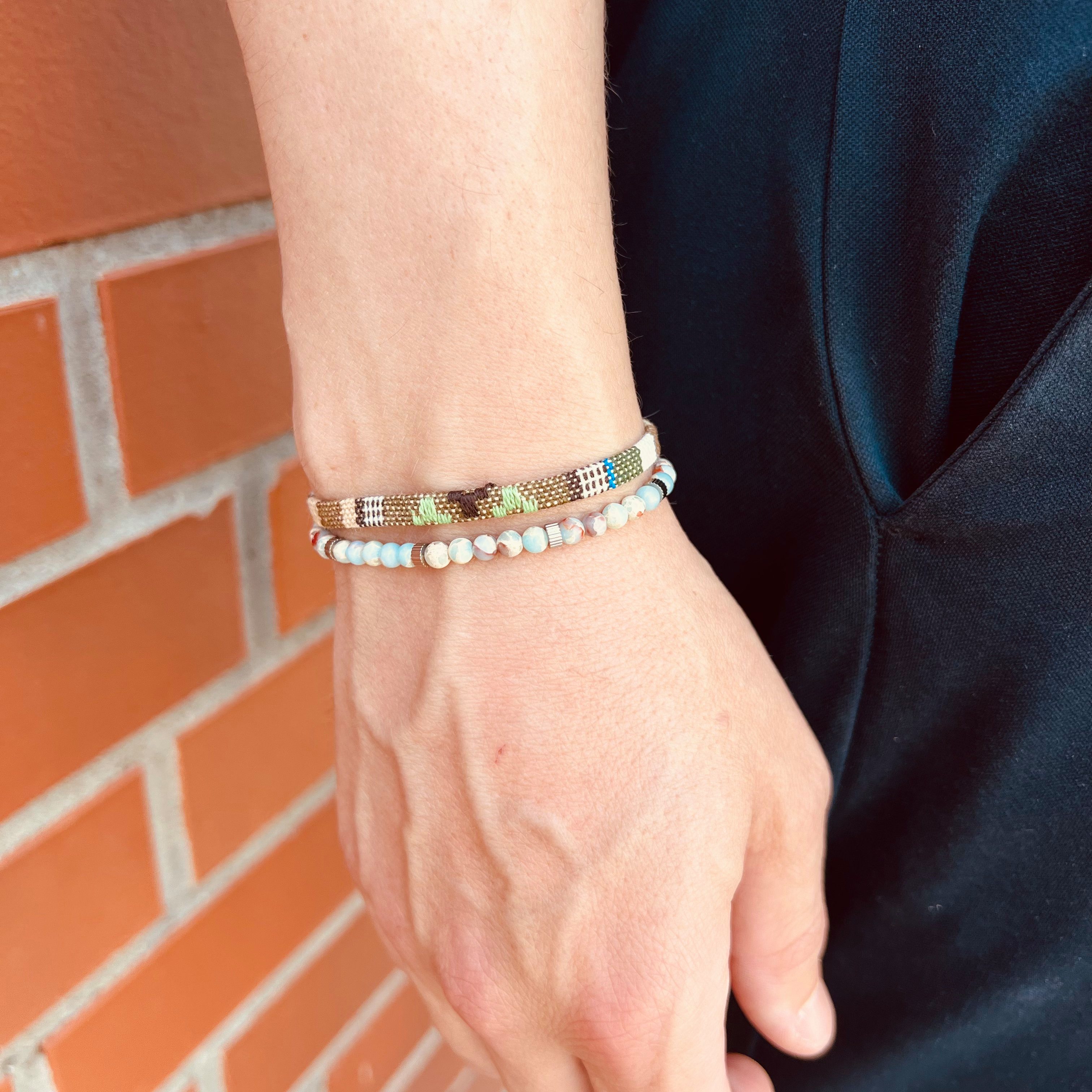 Made by Nami Armband Set Armband Herren Damen bunt mit verschiedenen Armbändern, aus Stoff und Edelstahl - Schlichtes Design - Wasserfest