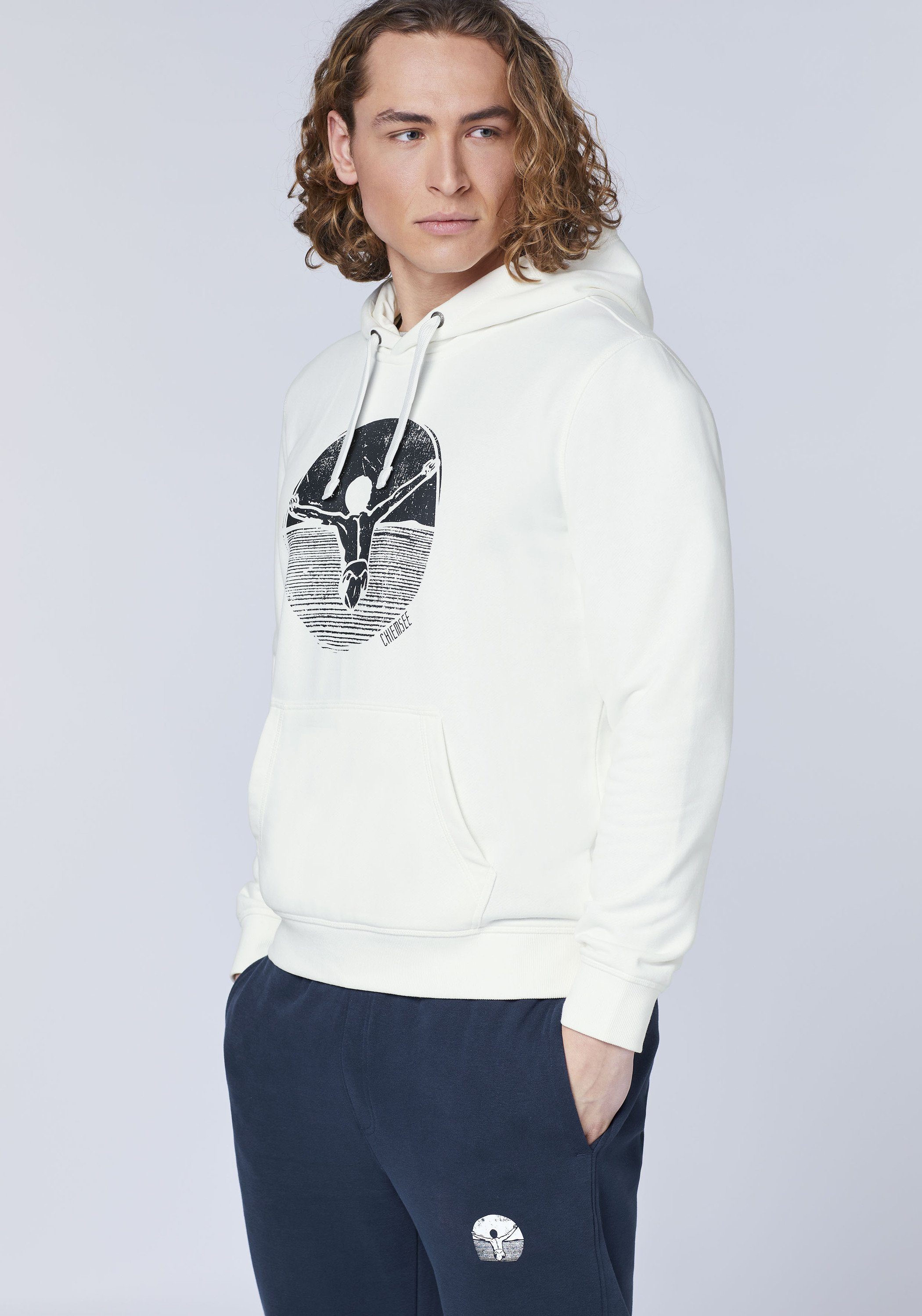 Kapuzensweatshirt mit Chiemsee 1 11-4202 Jumper-Motiv White Hoodie Star