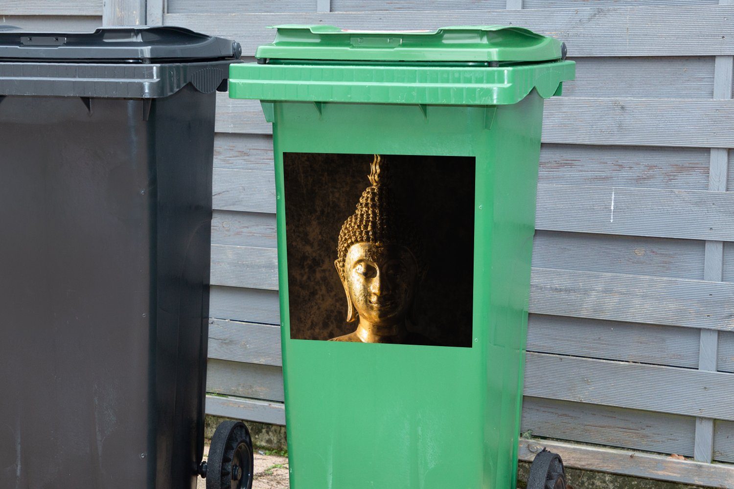 - Spirituell Schwarz St), Buddha - - (1 Gold Sticker, Mülleimer-aufkleber, Wandsticker MuchoWow Container, - Abfalbehälter Mülltonne, Buddha-Statue