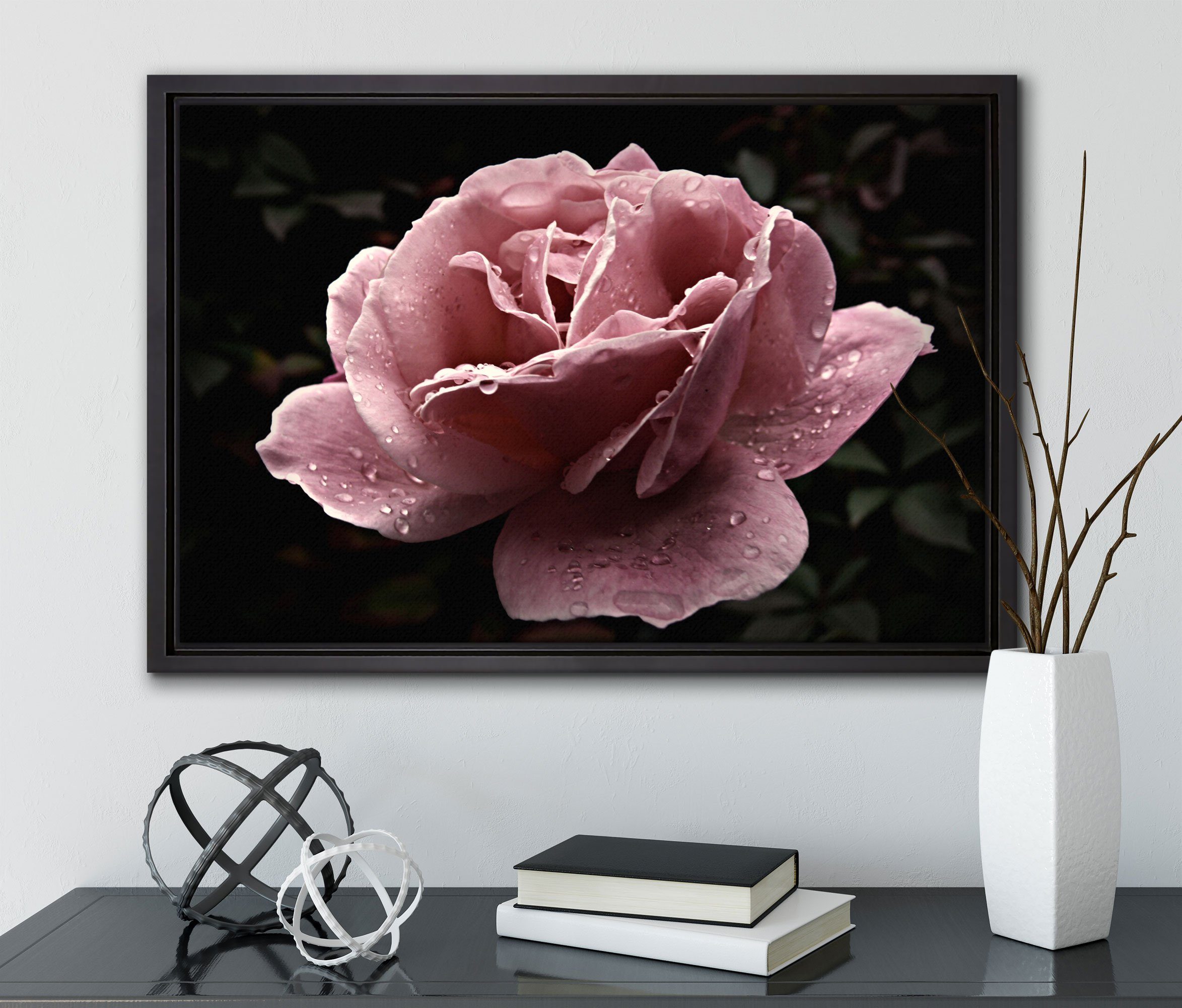 fertig Schattenfugen-Bilderrahmen Zackenaufhänger in Wanddekoration einem inkl. gefasst, Leinwandbild St), zarte Pixxprint Leinwandbild Rosenblüte, bespannt, rosafarbene (1