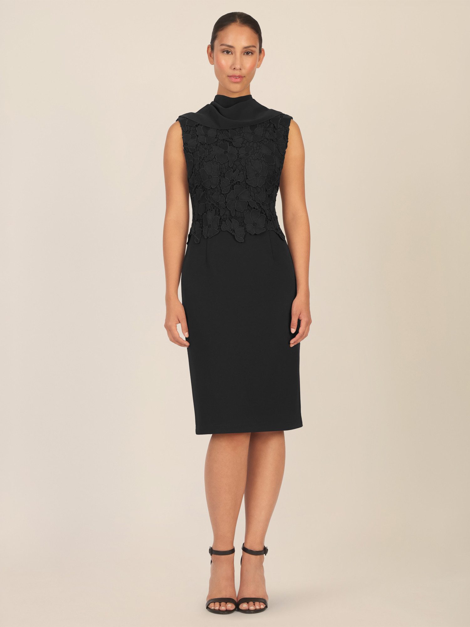 Apart Abendkleid in Lagenoptik mit Spitzenborte günstig online kaufen