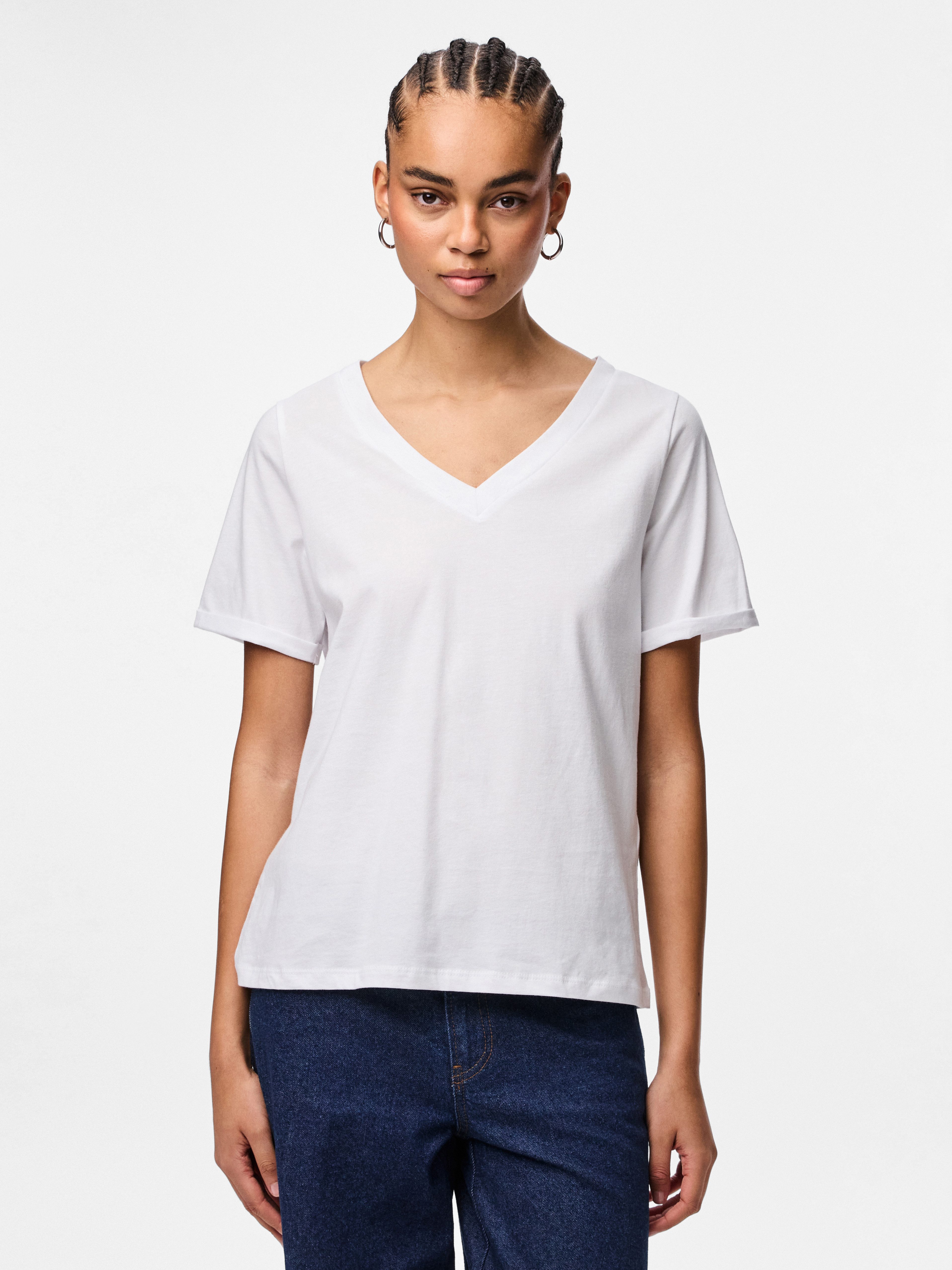 pieces Kurzarmshirt PCRIA SS V-NECK SOLID TEE JRS NOOS BC Baumwolle, regular fit