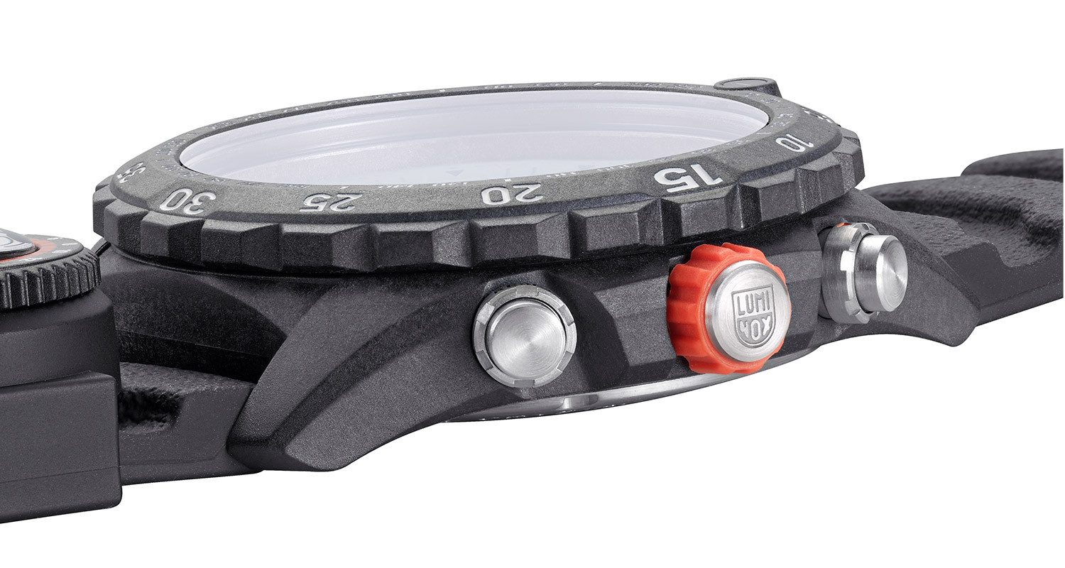 Luminox Quarzuhr Chronograph Bear Grylls Survival Master