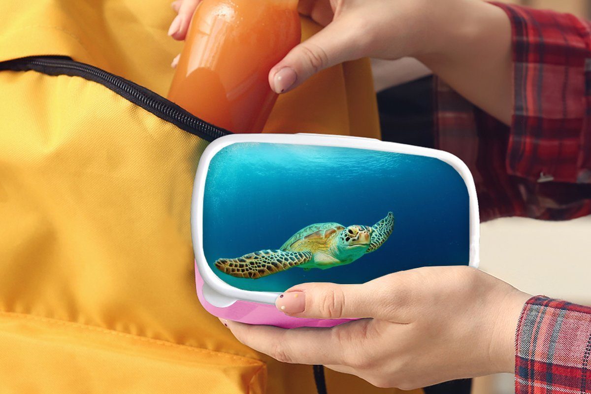 Snackbox, Grünen Lunchbox rosa Mädchen, Kunststoff, einer Meeresschildkröte, Kinder, MuchoWow Kunststoff für Brotbox Brotdose Erwachsene, Nahaufnahme (2-tlg),