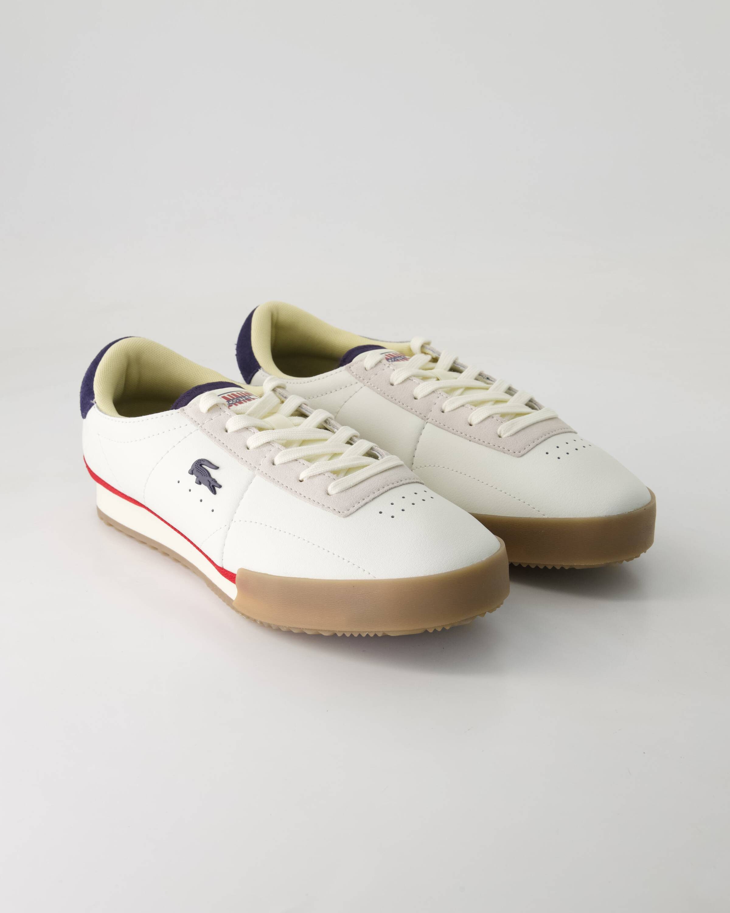 Aura Sneaker