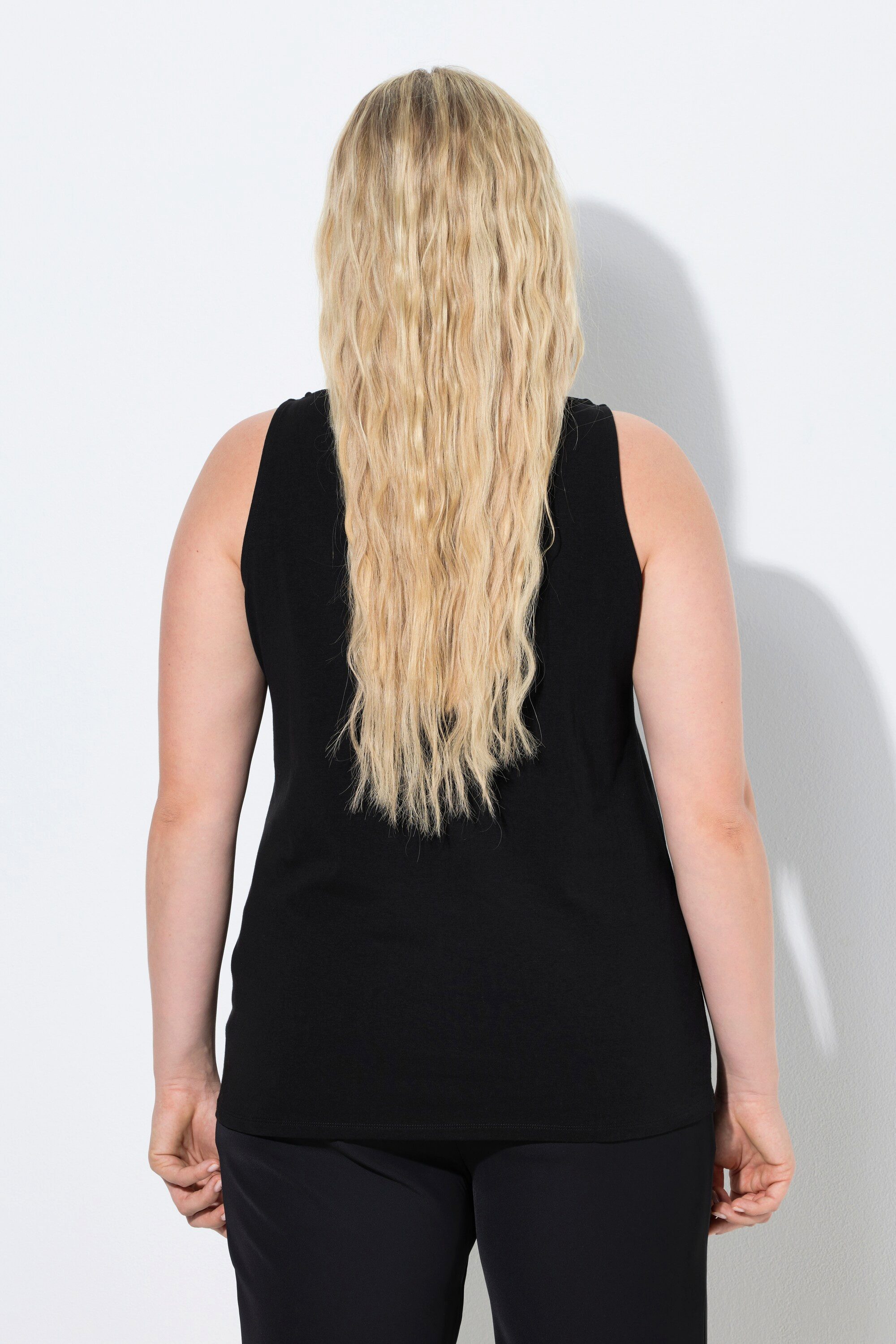 Ulla Popken Longtop Unterziehtop Slim Rundhalsausschnitt ärmellos – Bild 3 von 4
