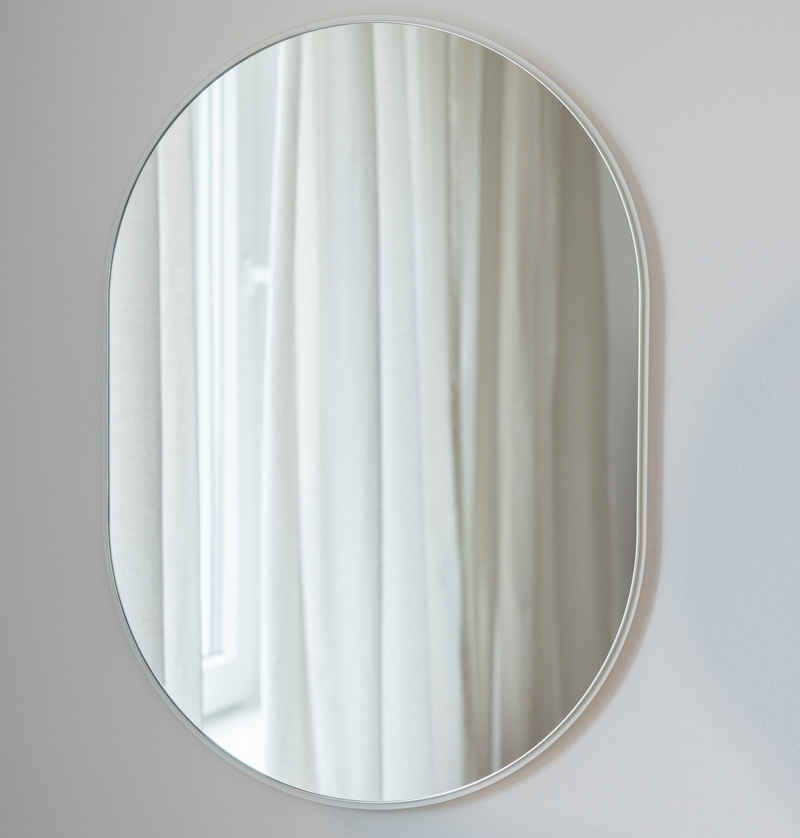 Metallbude Настенное зеркало CAYA, oval, minimalistisches Design, 57 x 41 cm