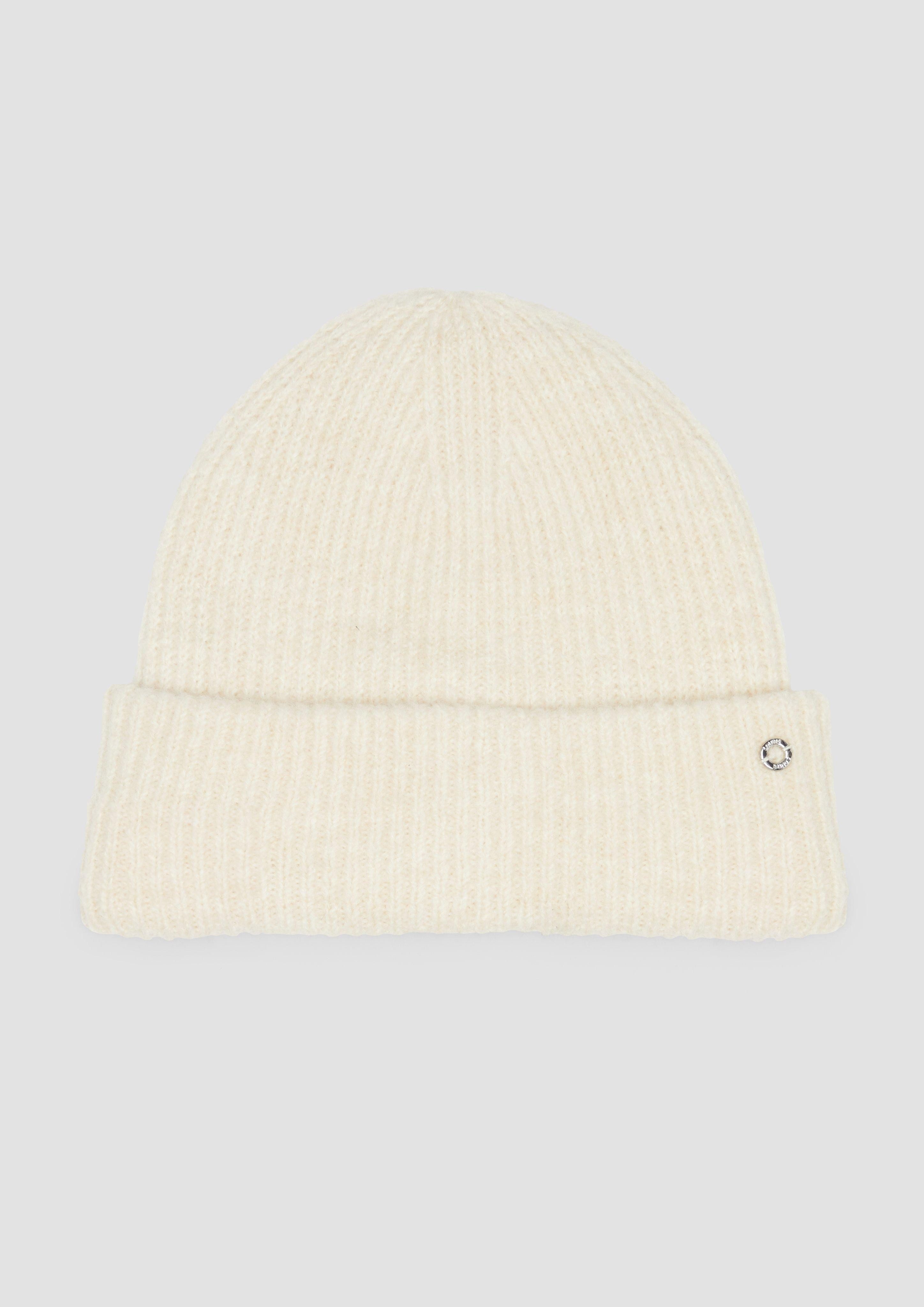s.Oliver Strickmütze Beanie mit Umschlag und Logo-Detail Logo