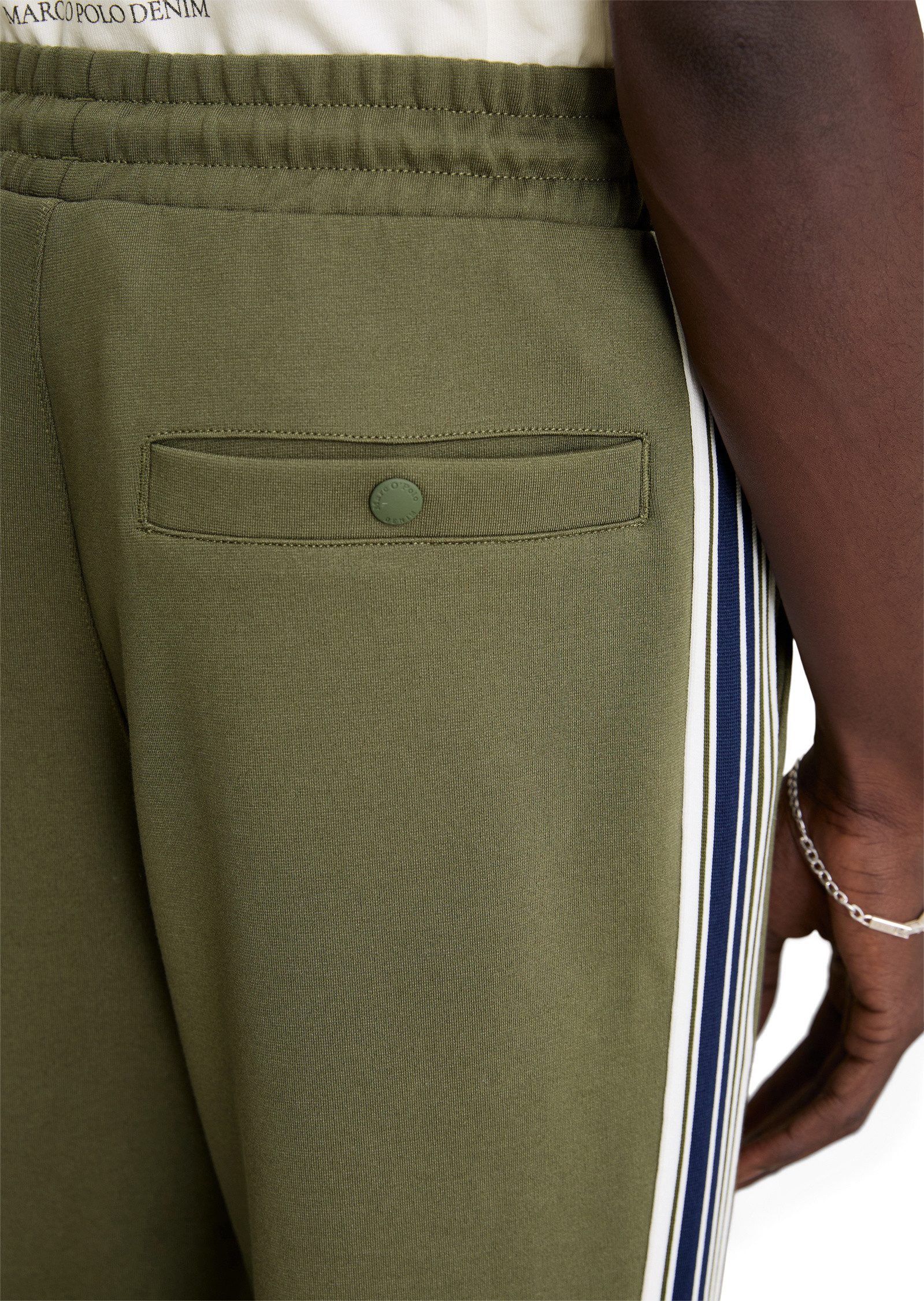 Marc O'Polo DENIM Chinohose mit Kontraststreifen